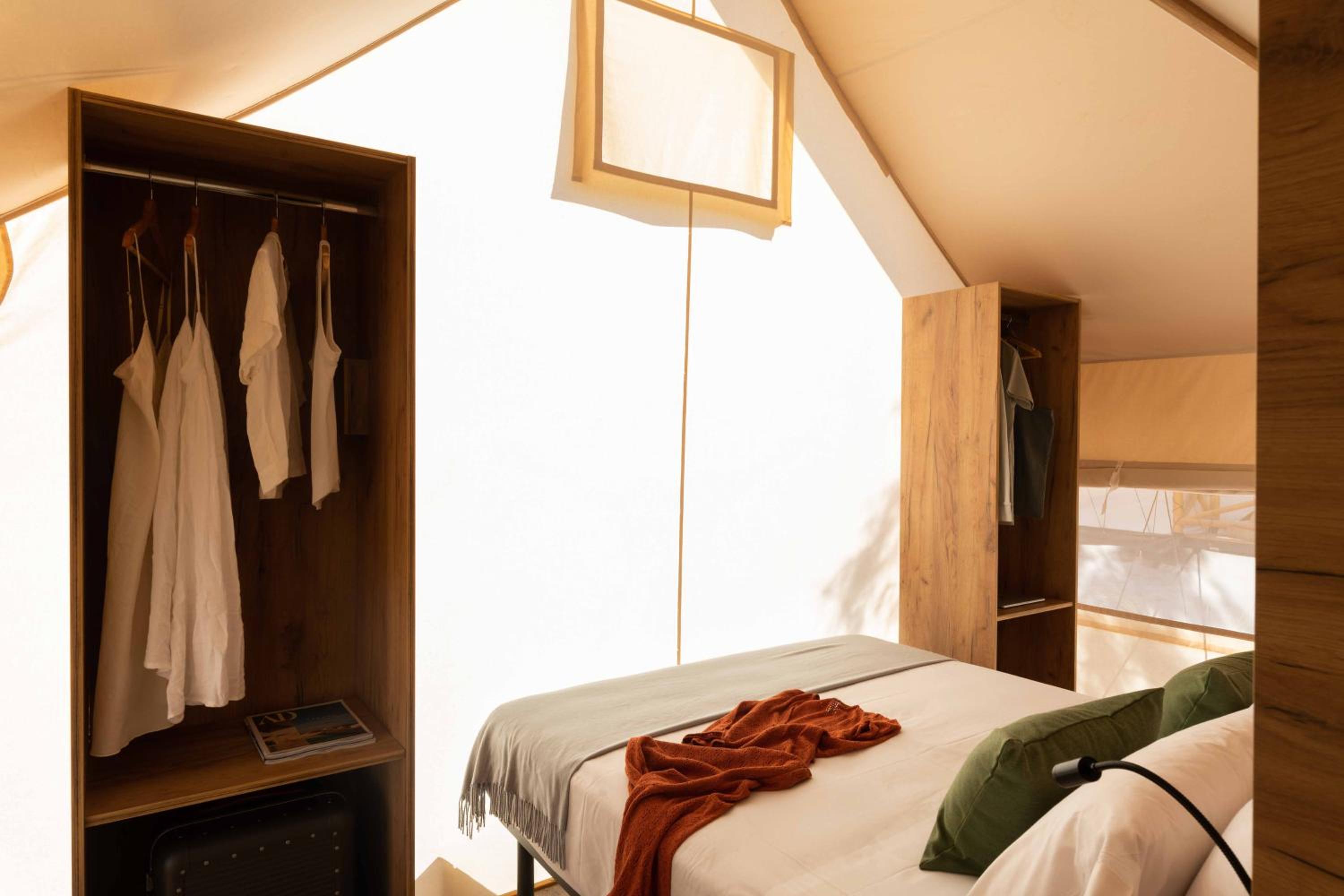 Glamping Comfort