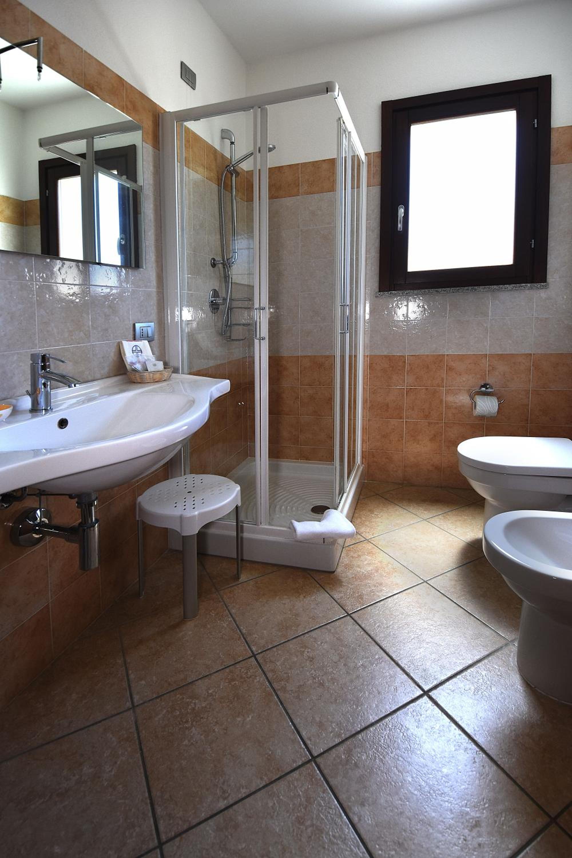 Double or Twin Room photo 2