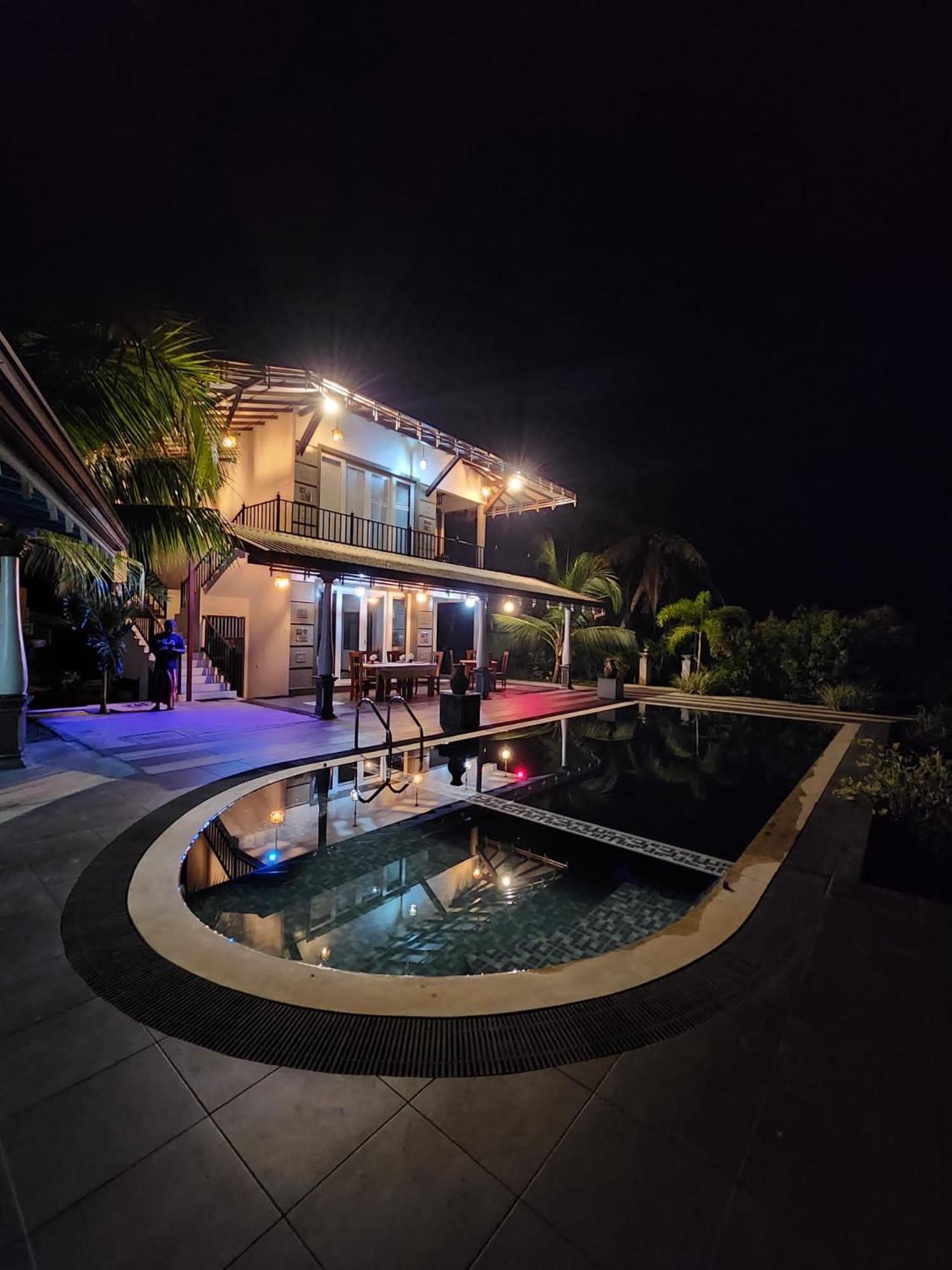 Studio with Pool View photo 2