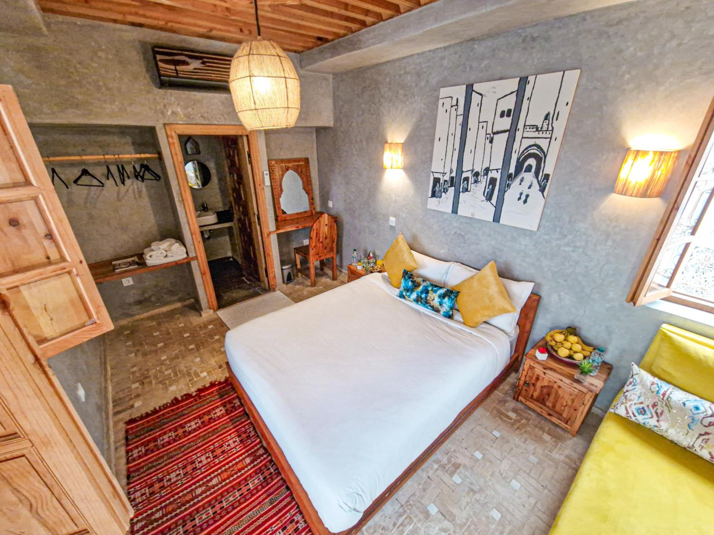 Queen Room - Photo 2