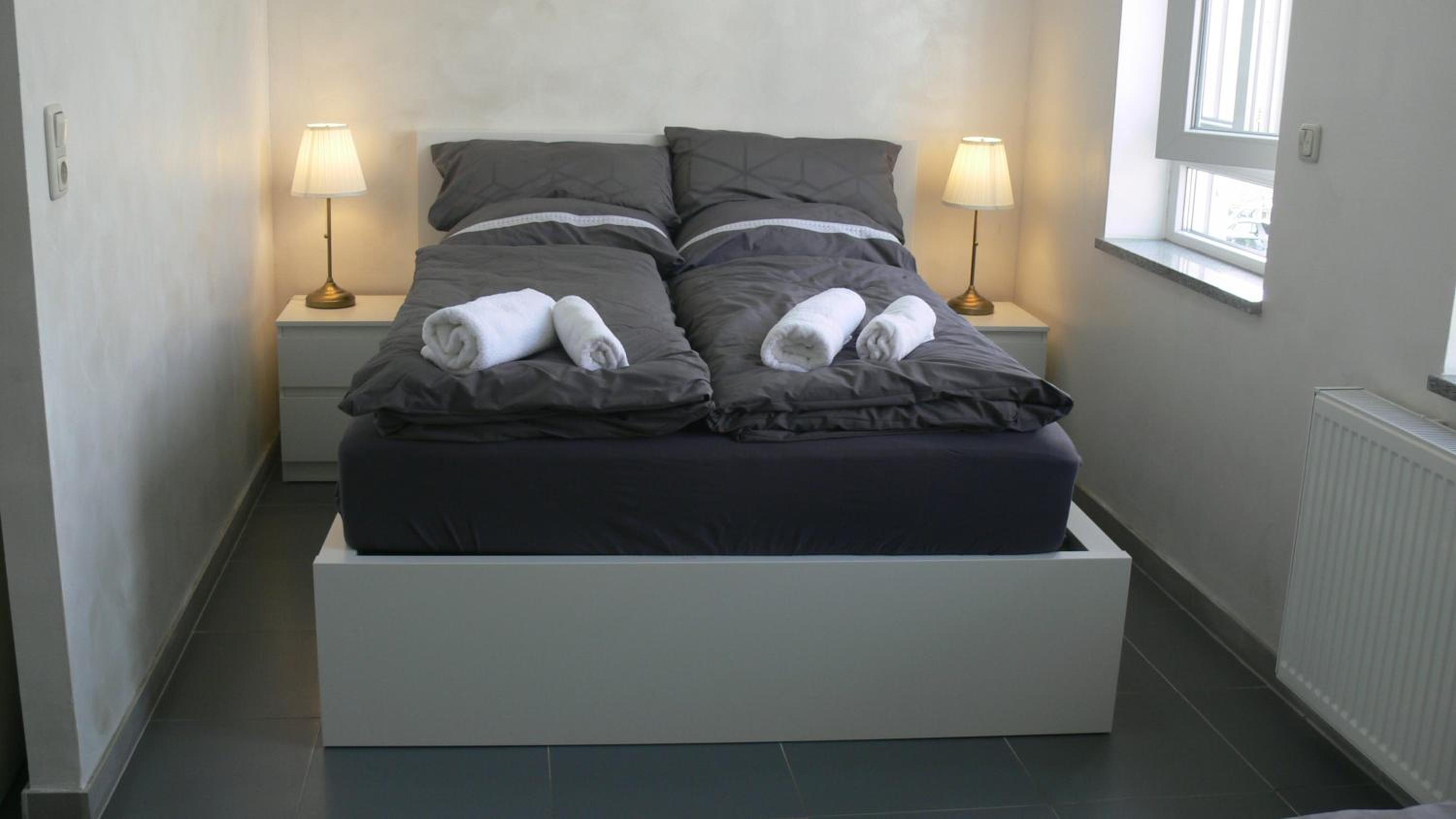 Twin Room with Private Bathroom photo 1