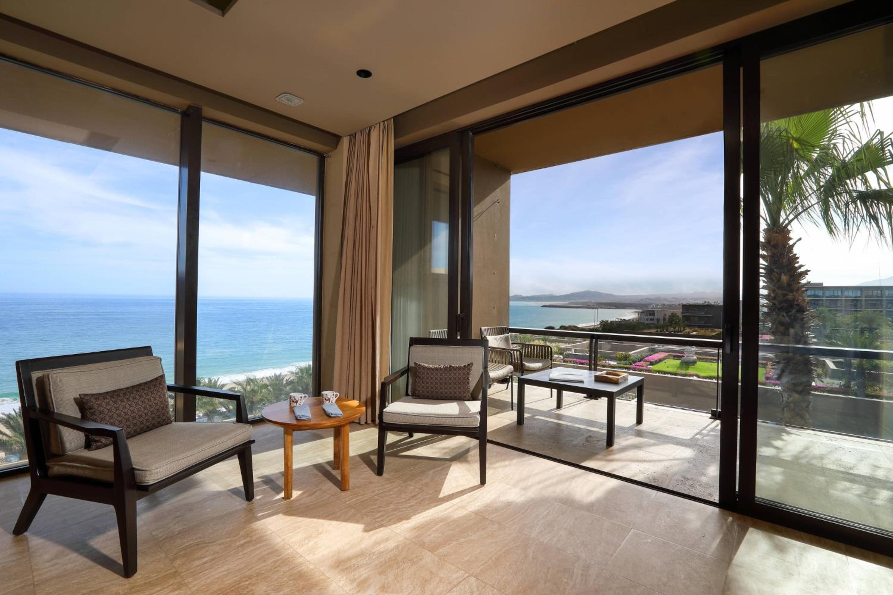 Luxury Suite