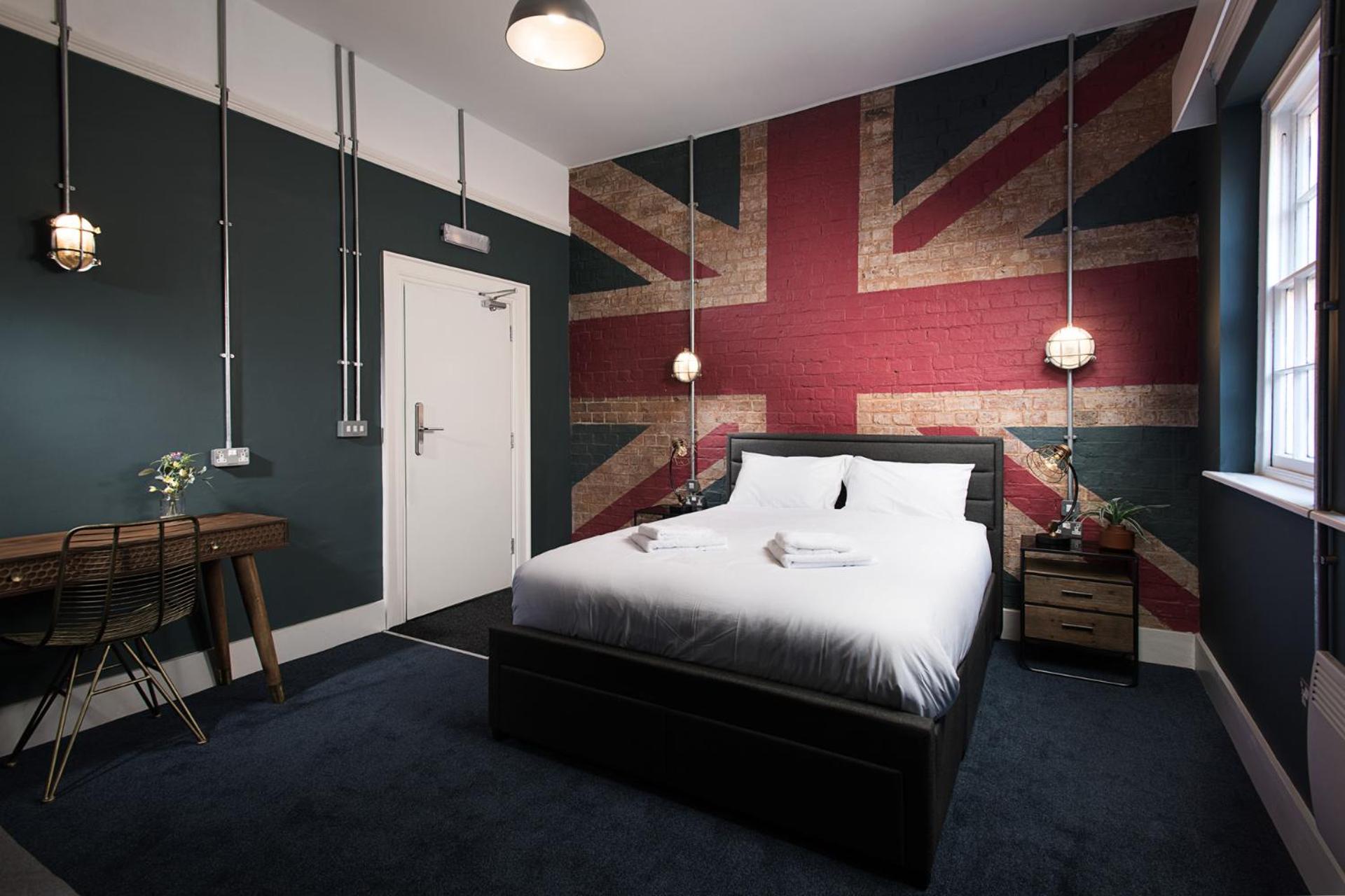 Superior King Room photo 1