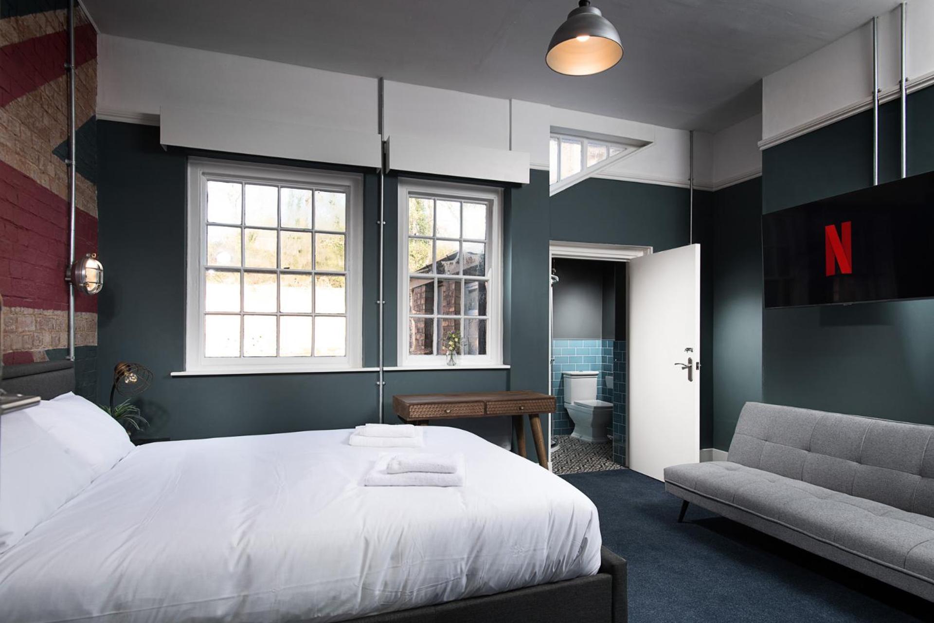 Superior King Room photo 1