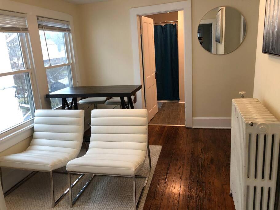 Three-Bedroom Apartment photo 1