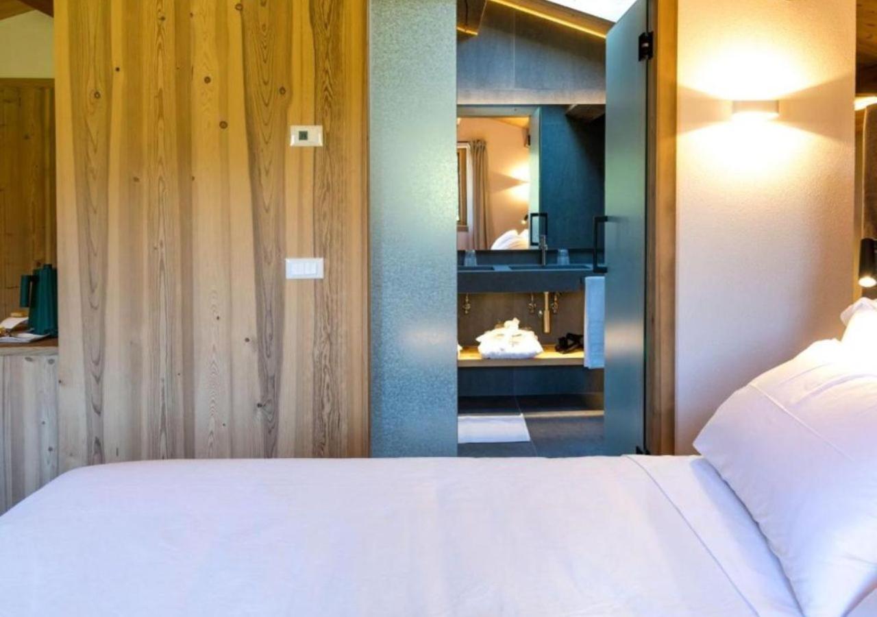 Executive Suite - Photo 6