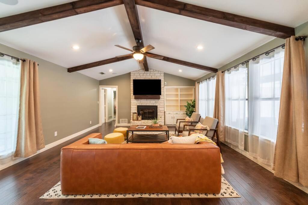 Four-Bedroom House photo 1