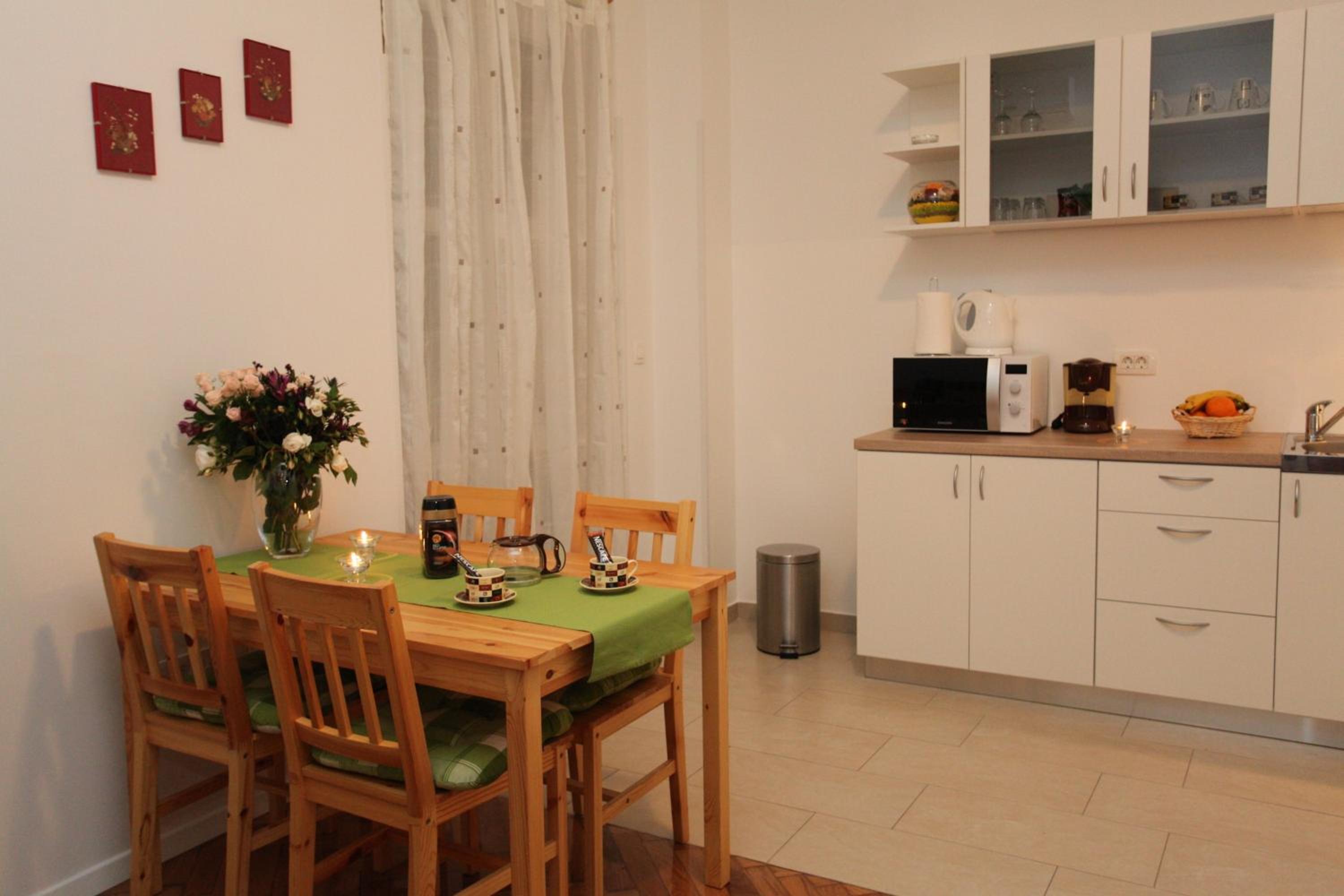 One-Bedroom Apartment with Balcony - Photo 38