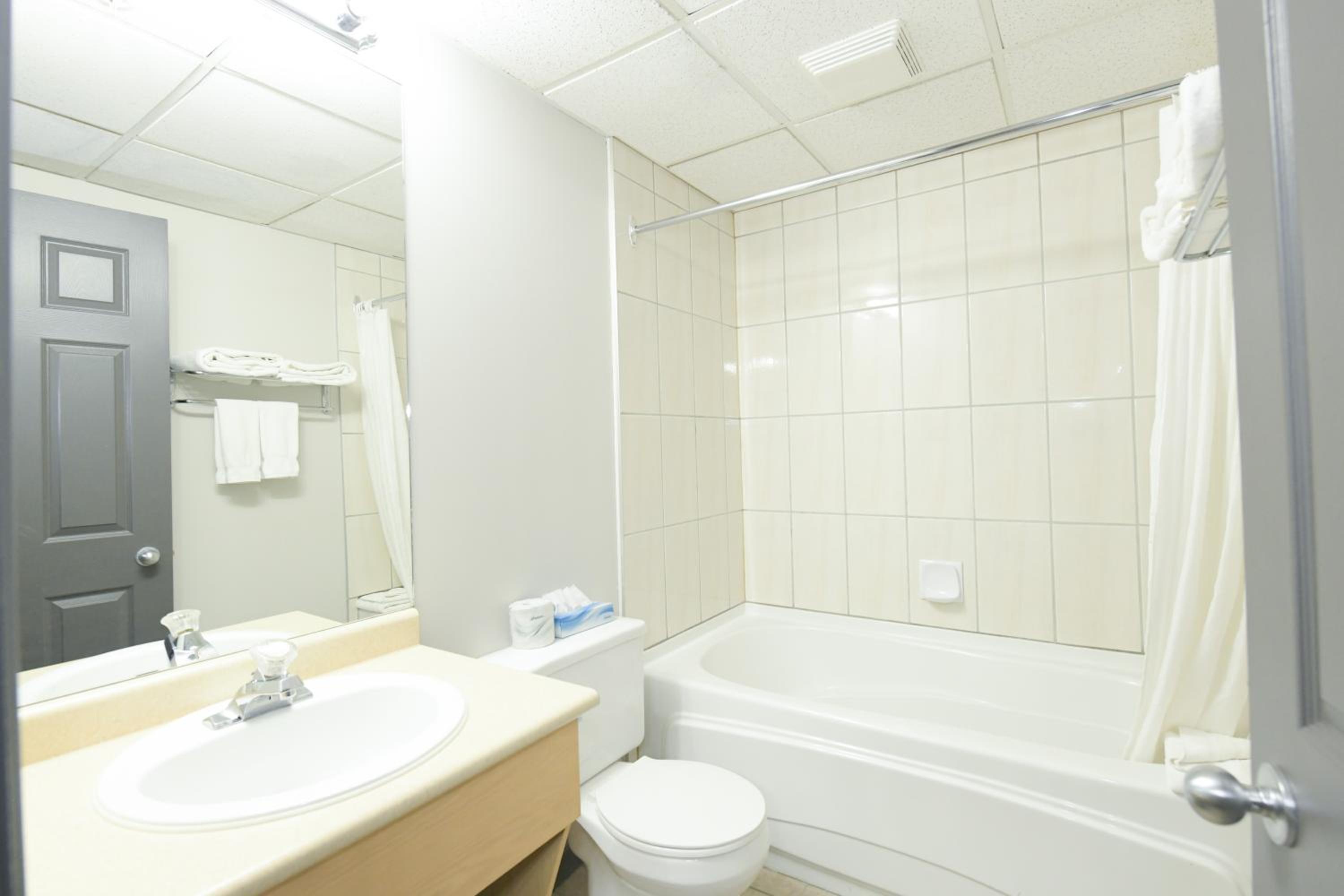 Deluxe Queen Room photo 3