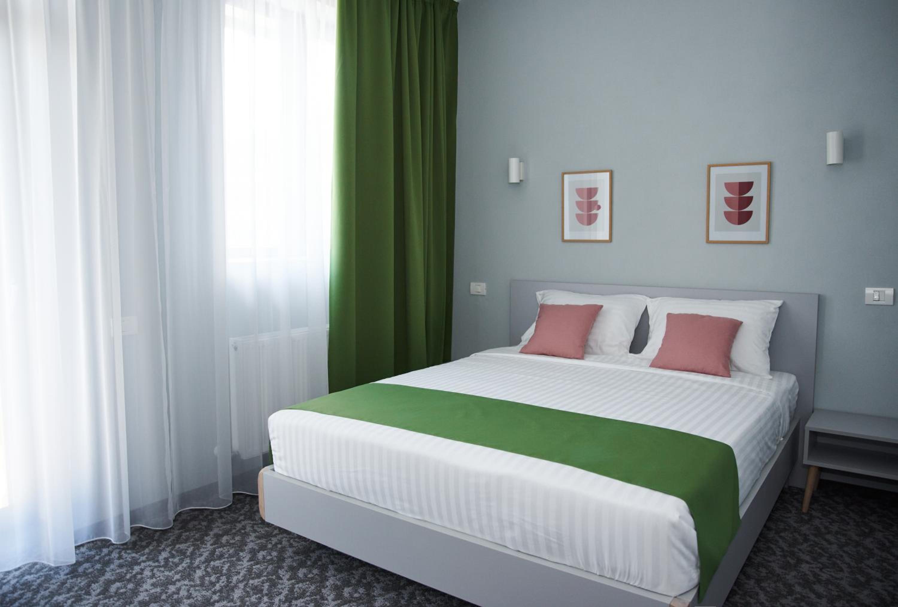 Double Room with Lake View