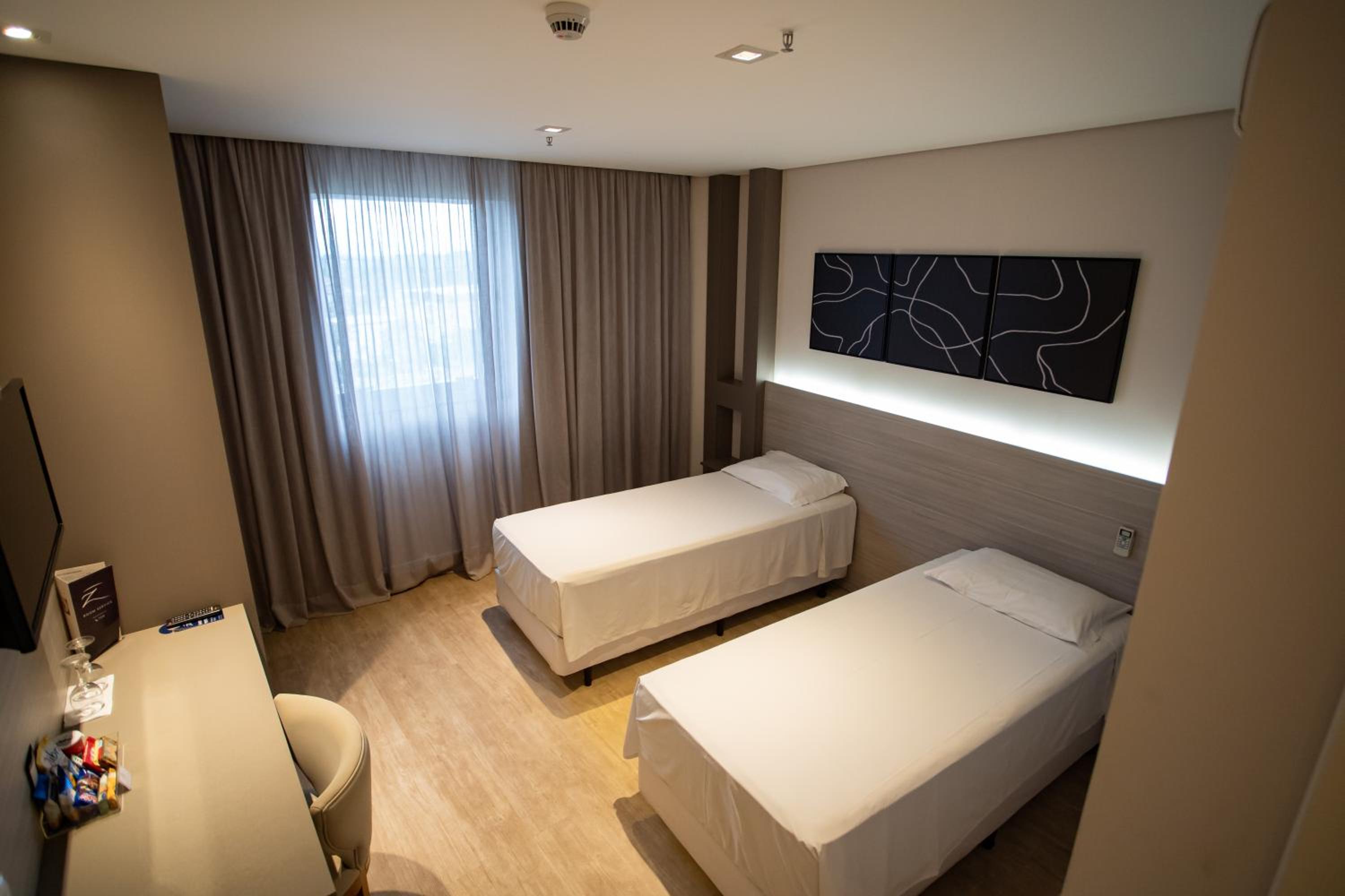 Standard Twin Room photo 1