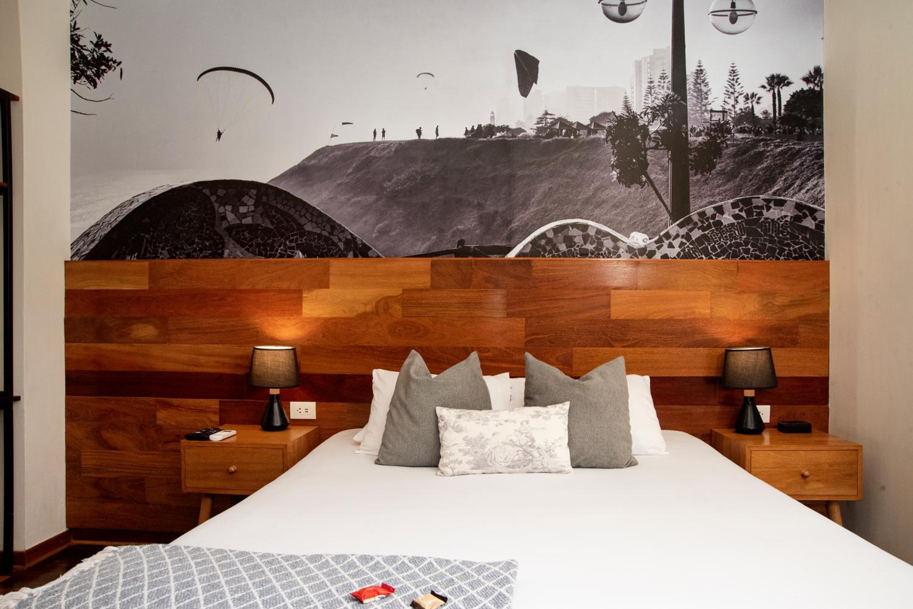 Queen Room - Photo 14