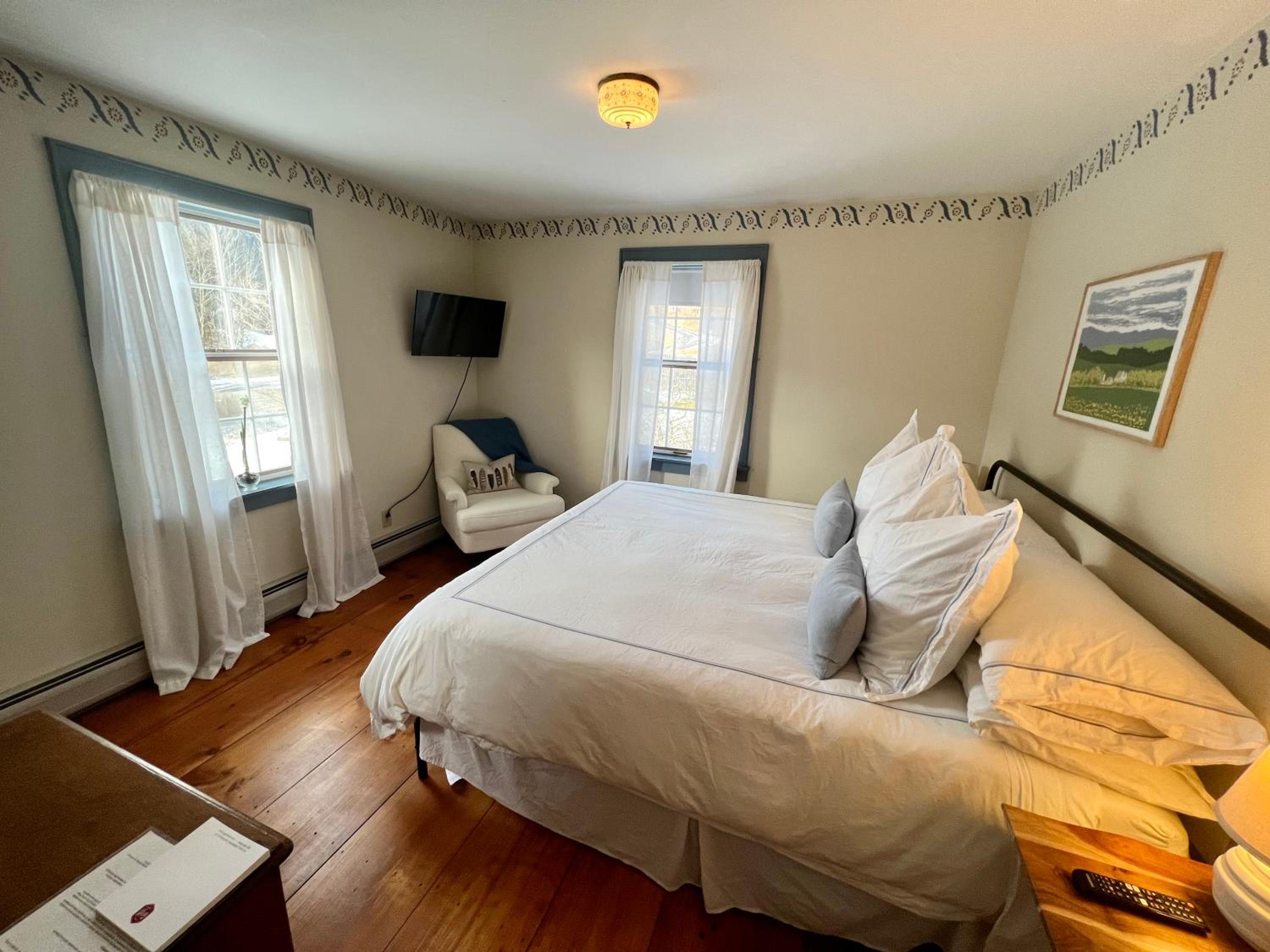 King Room with Mountain View photo 3