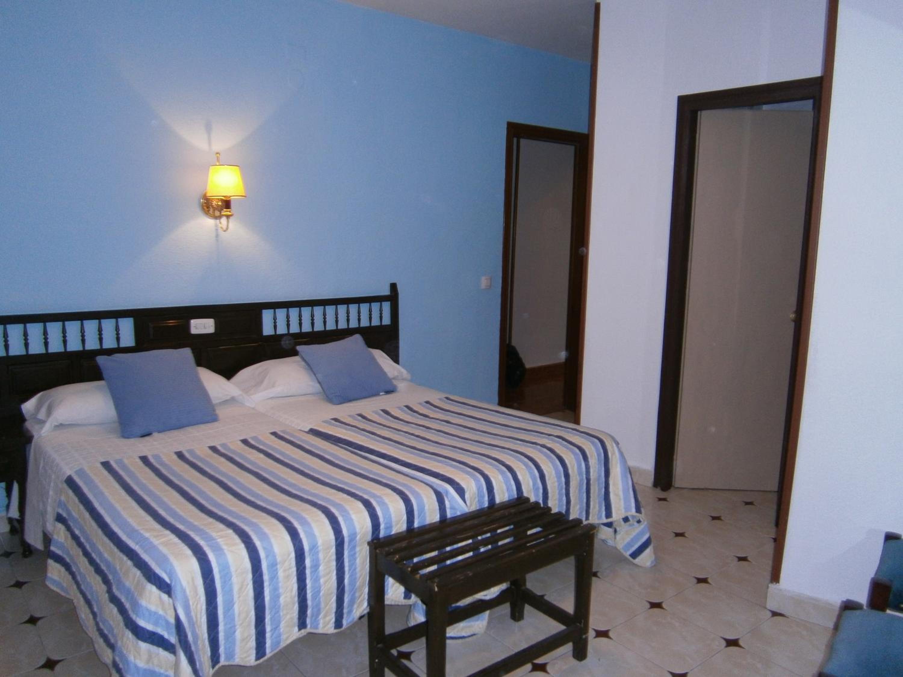 Habitación Doble o con Dos Camas