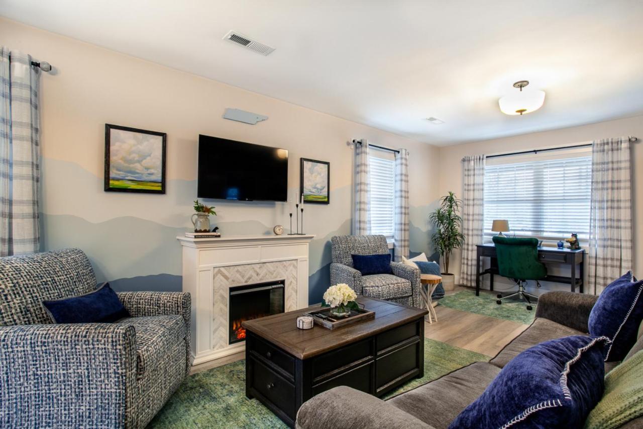 Two-Bedroom House photo 1