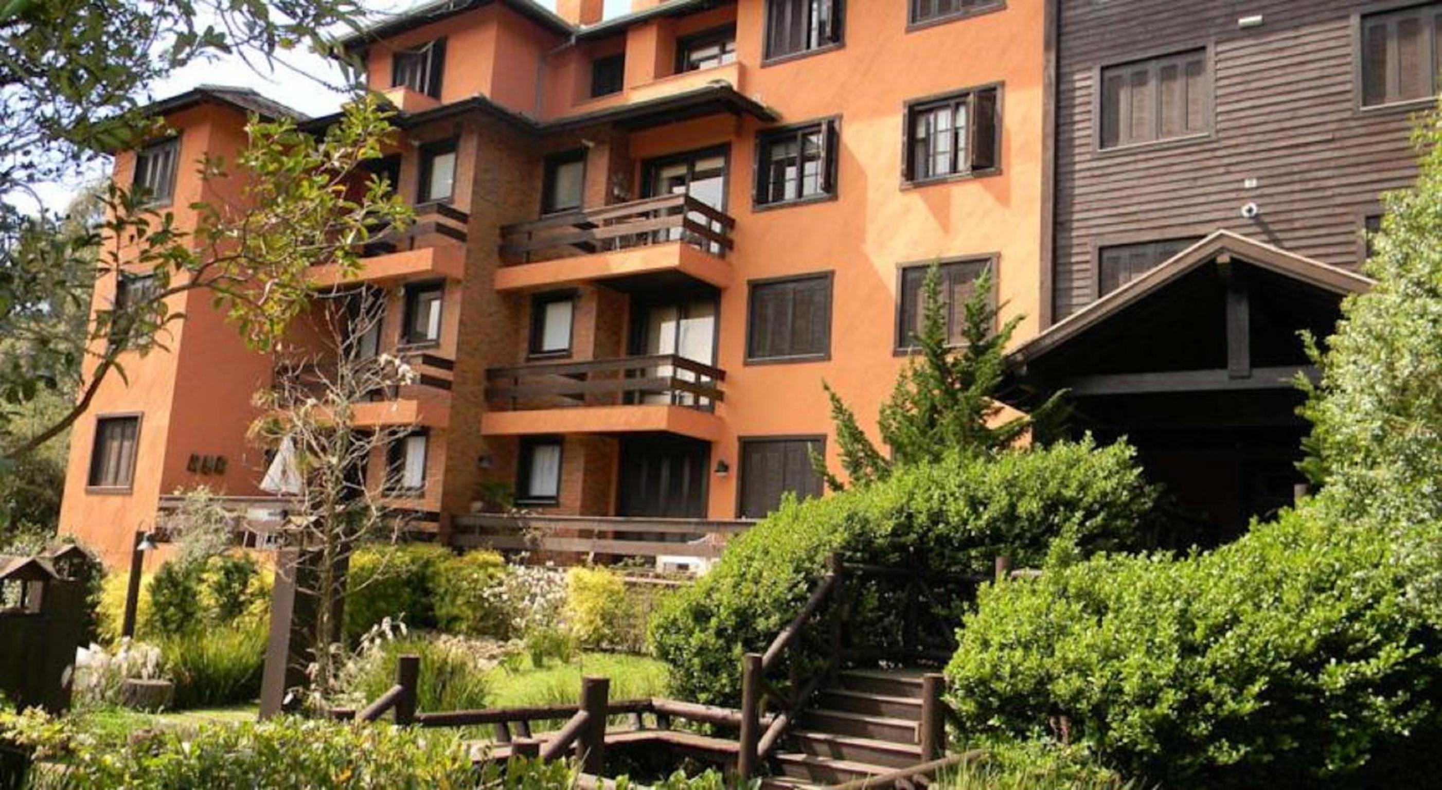 Apartment with Mountain View photo 2