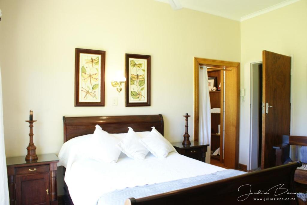 Double Room - Photo 6