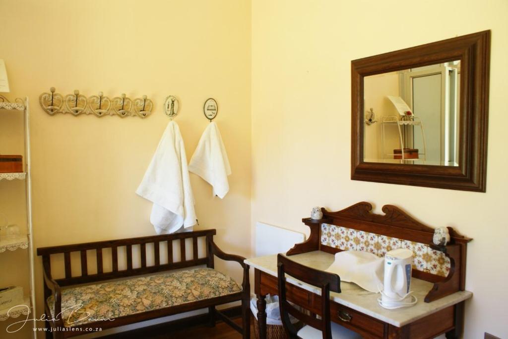 Double Room - Photo 3