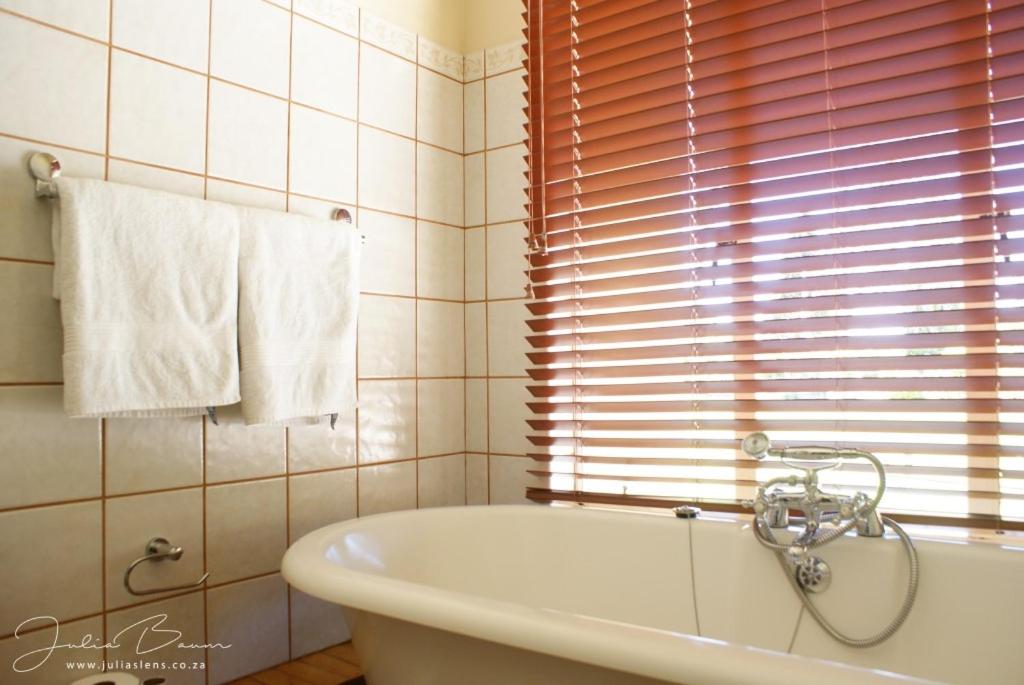 Double Room - Photo 21