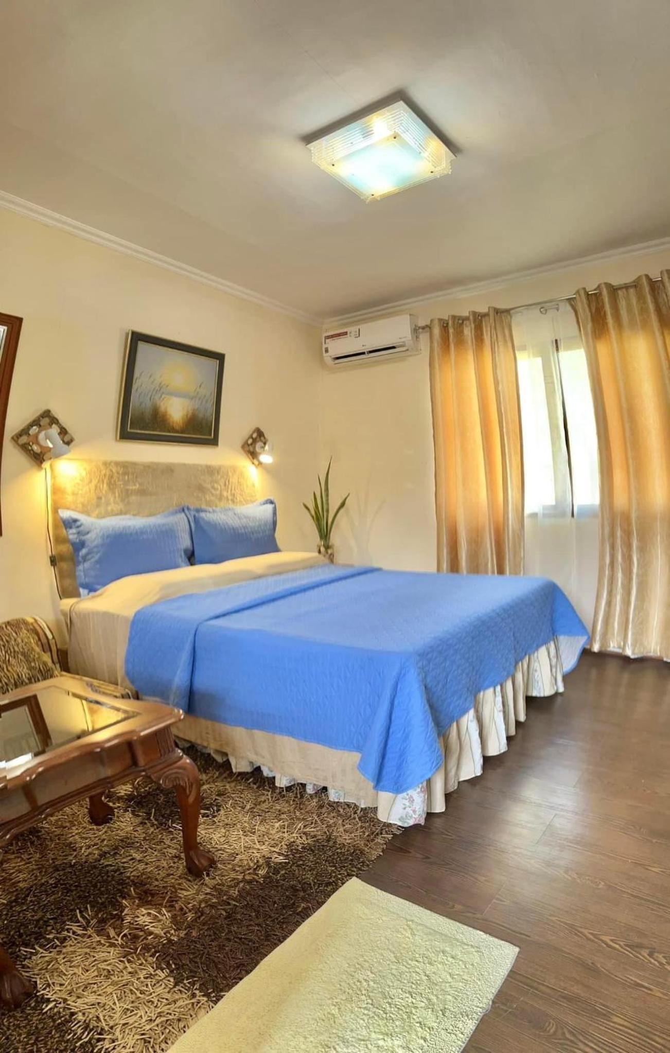 Deluxe Double Room with Balcony photo 3