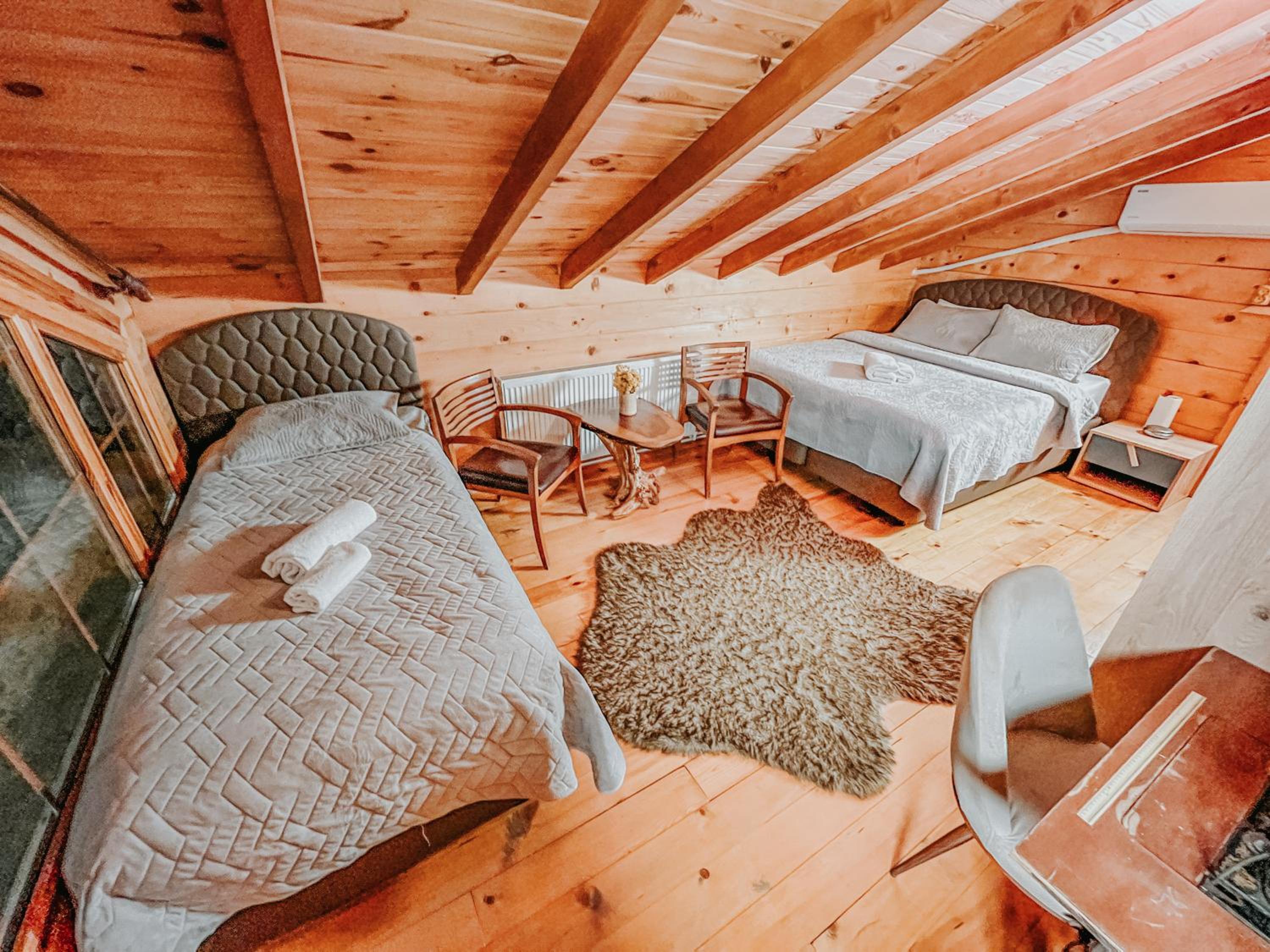Three-Bedroom Apartment - Photo 15