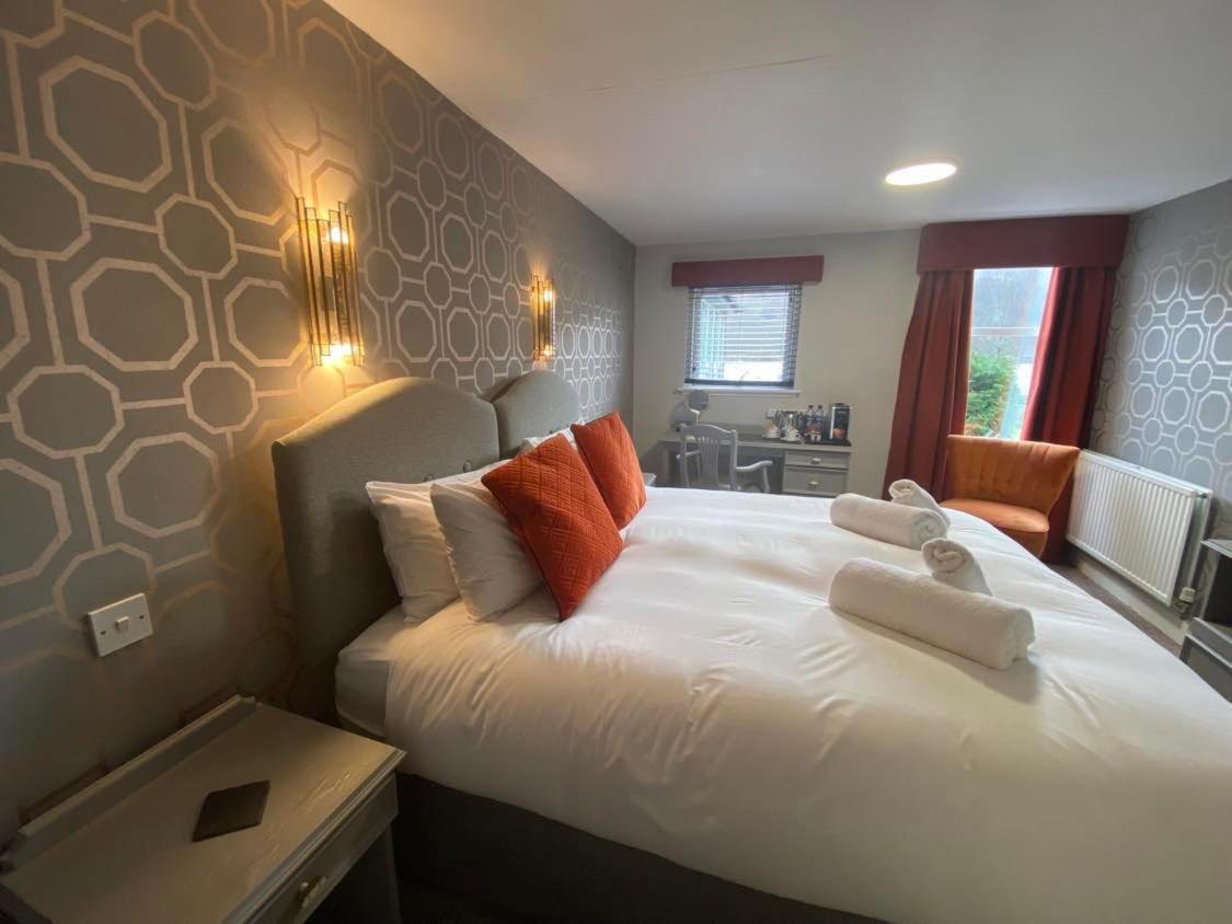 Double Room with Lake View photo 2