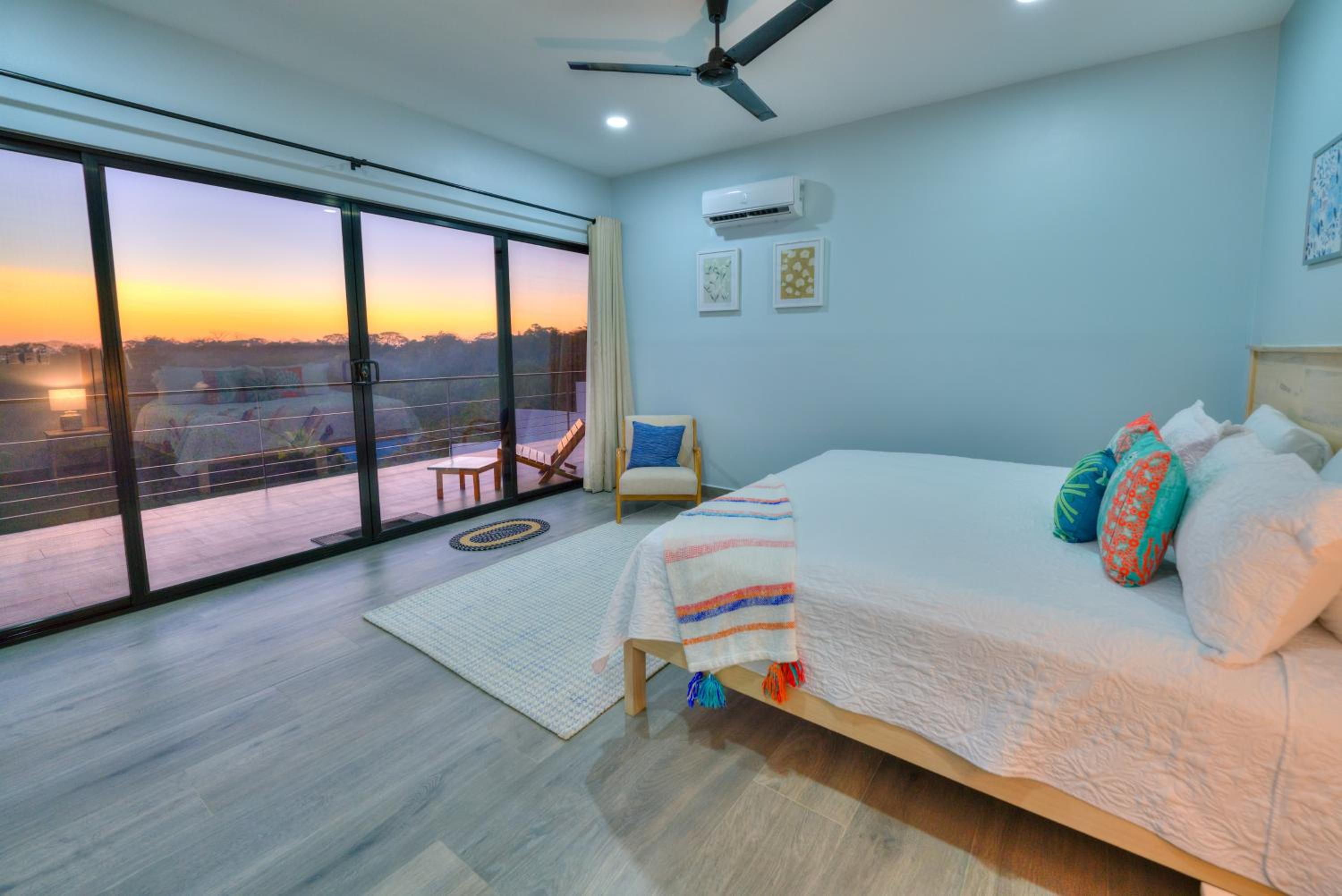 Casa de cuatro habitaciones