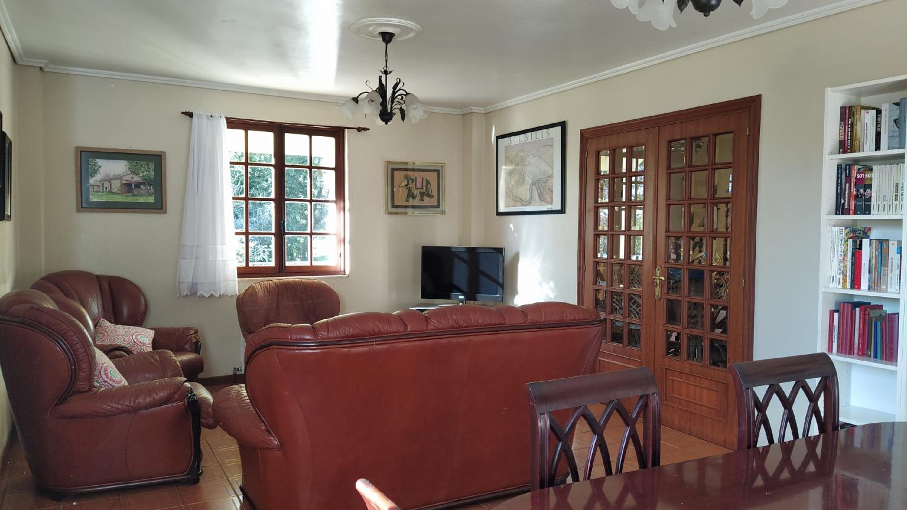 Casa de cinco habitaciones