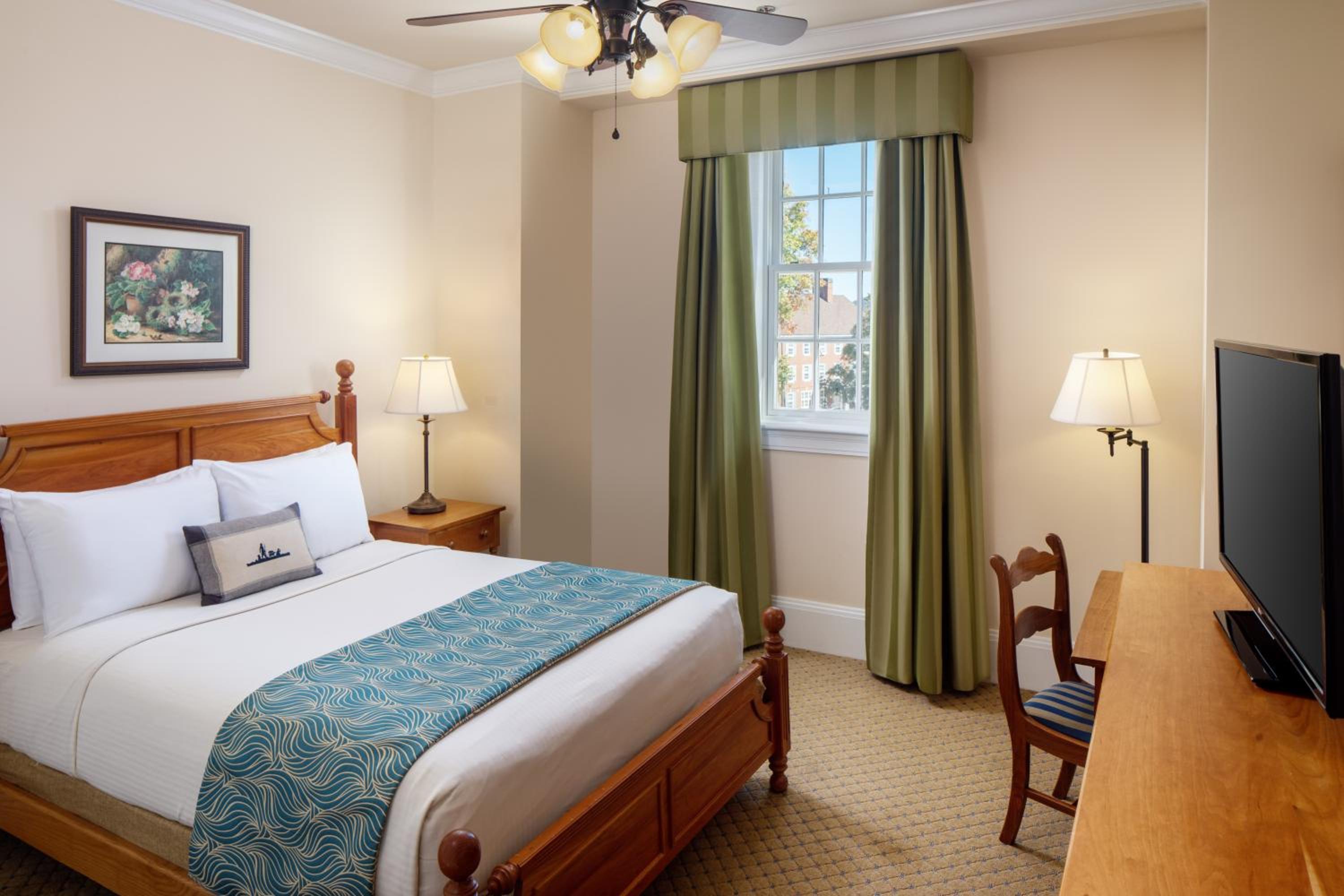 Queen Room - Photo 1