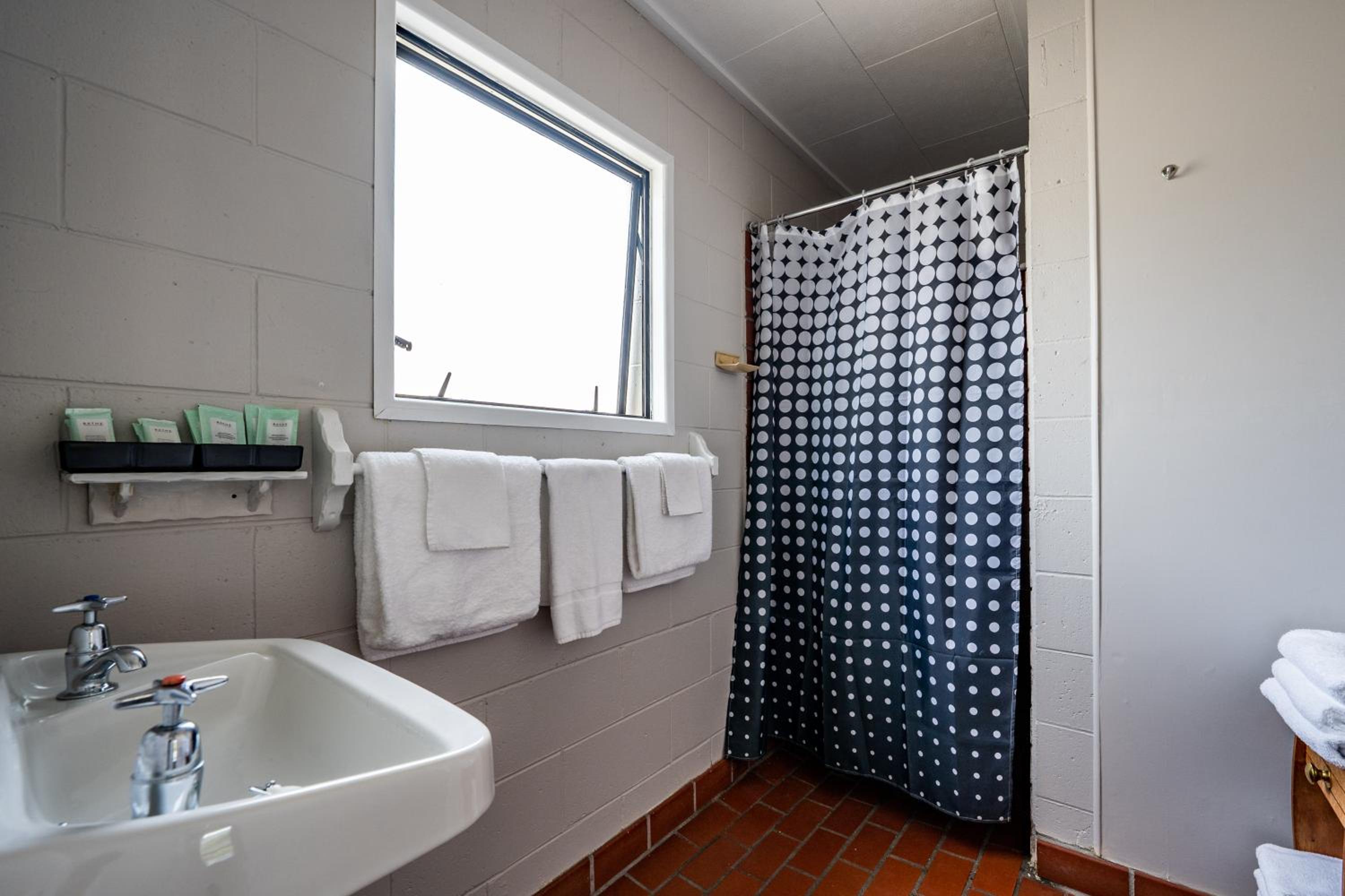 Family Double Room - Photo 5