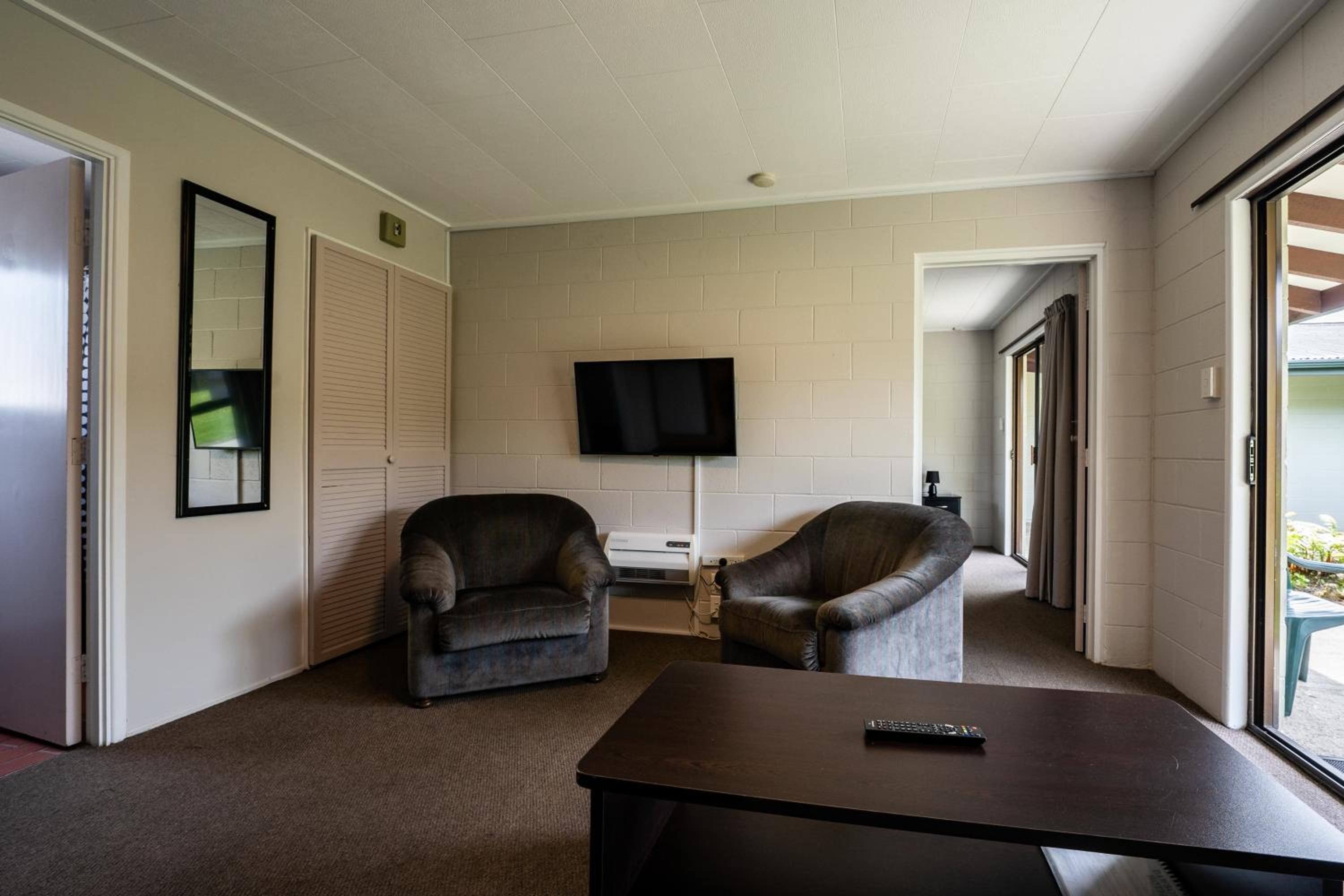 Family Double Room - Photo 6