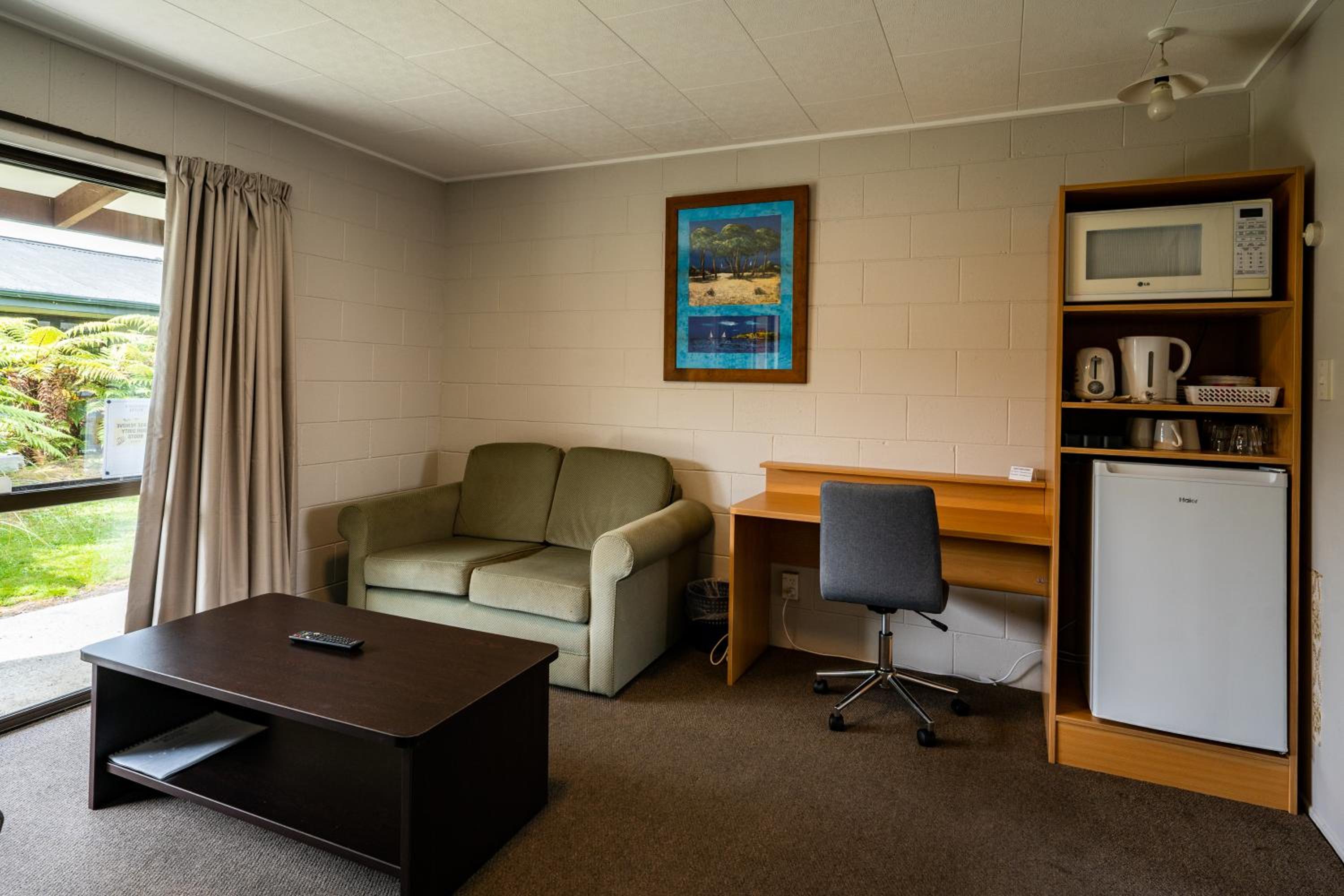Family Double Room - Photo 9
