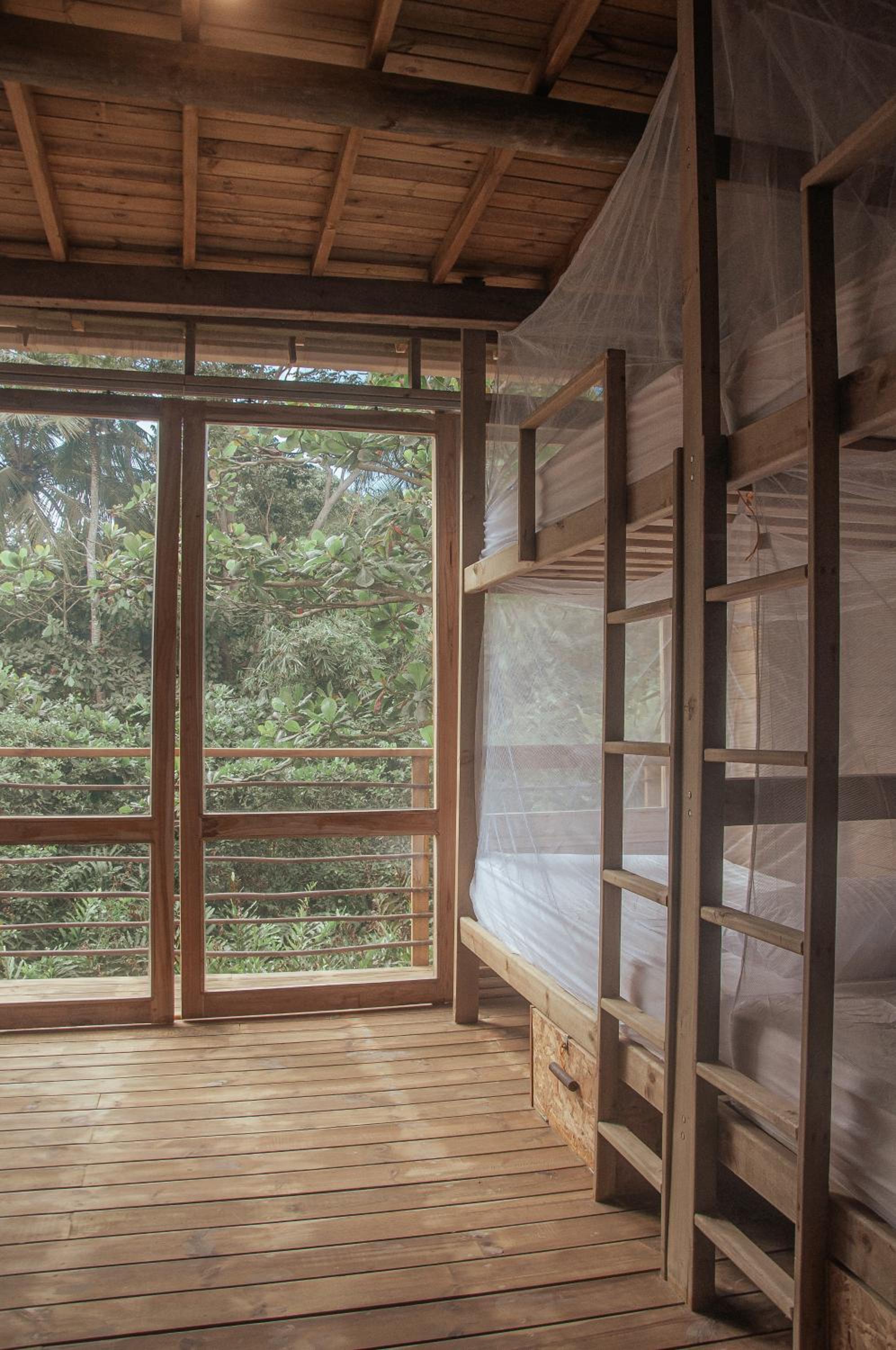 Bed in 8-Bed Mixed Dormitory Room photo 1