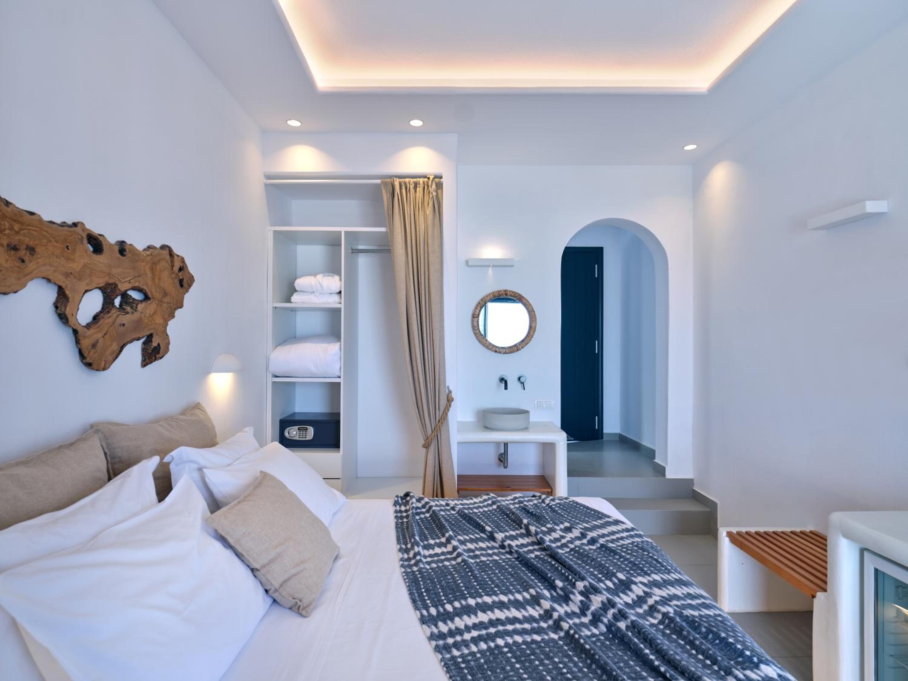Jacuzzi Suite Panoramic Sea View