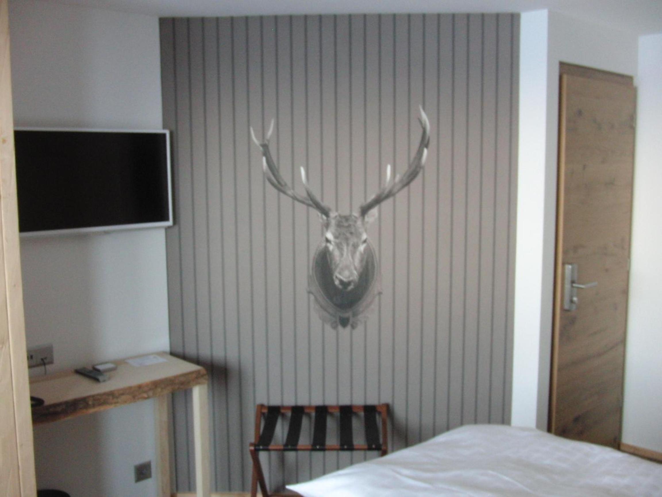 Double Room with Balcony - Photo 11
