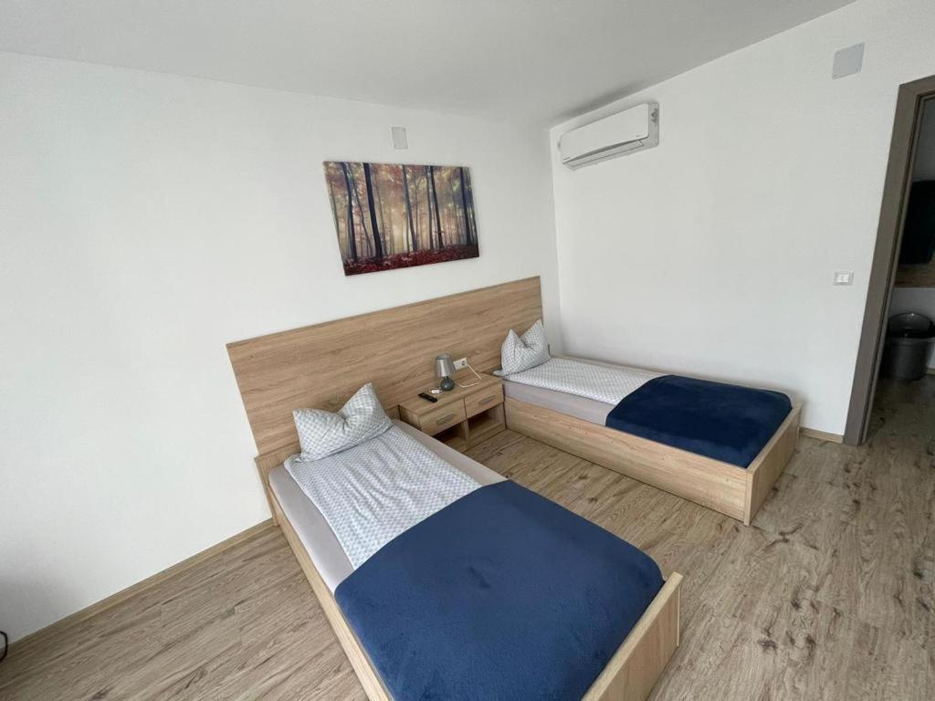 Deluxe Twin Room - Photo 18
