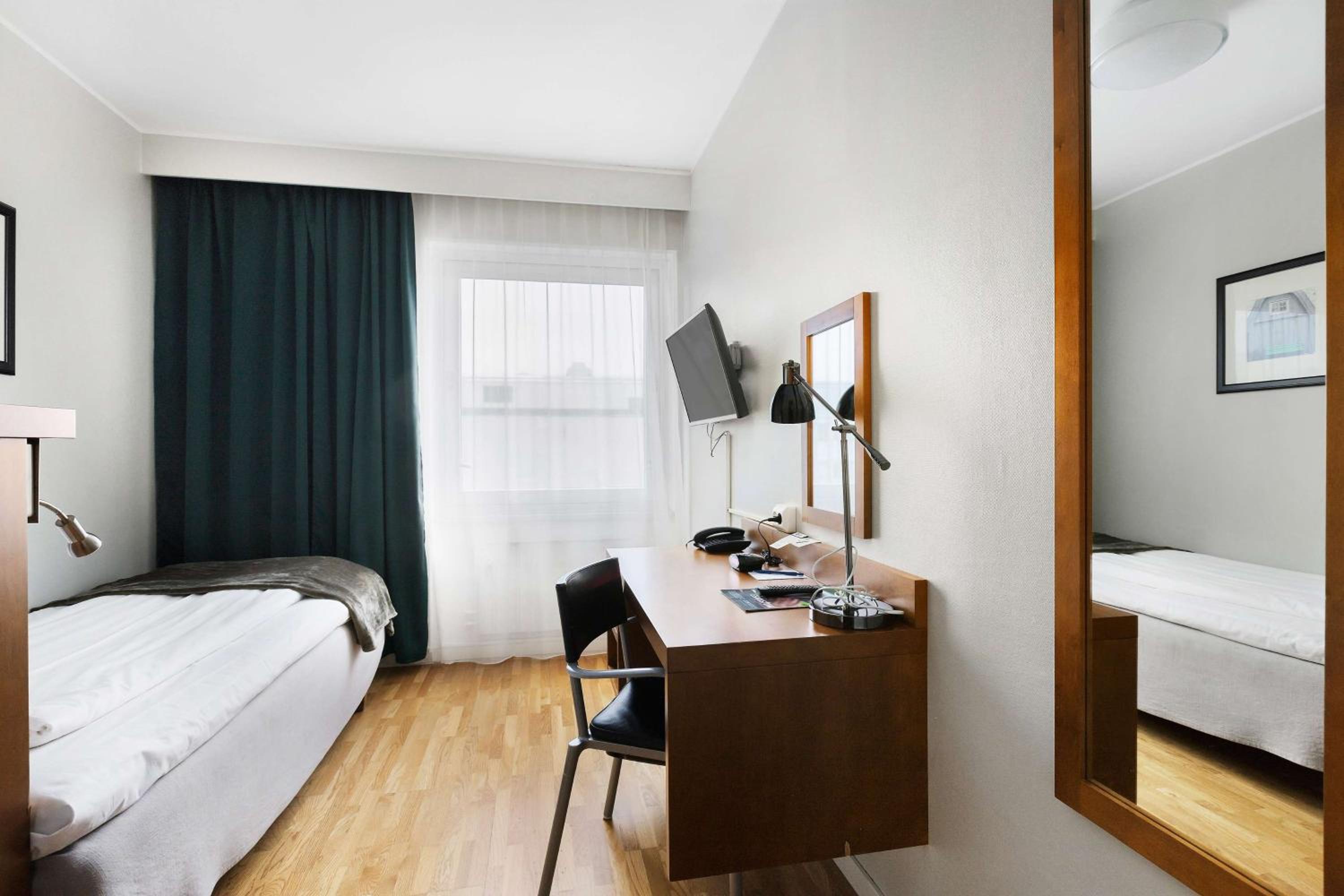Standard Single Room photo 3
