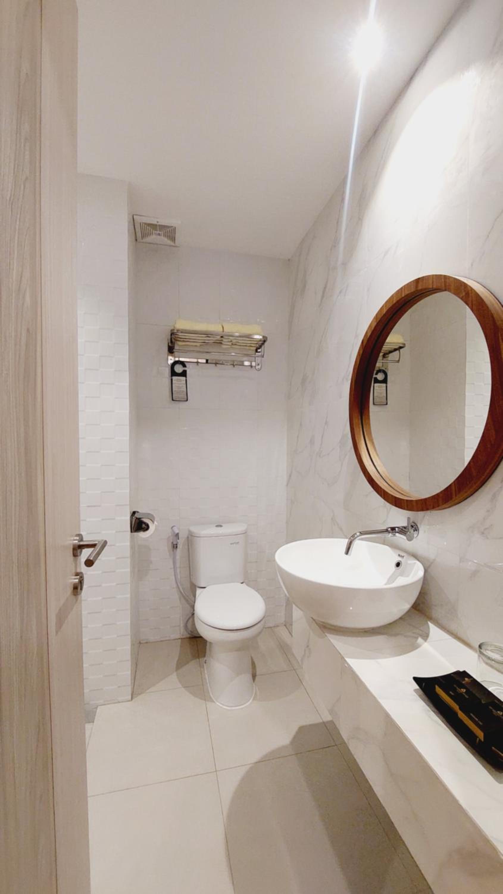 Deluxe Twin Room - Photo 7