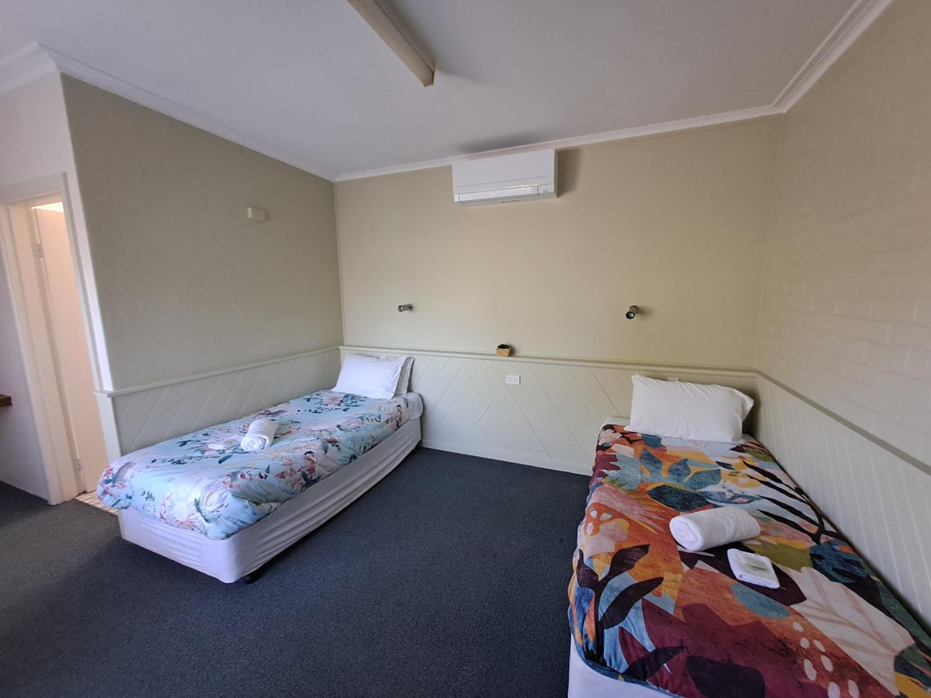 Double or Twin Room - Photo 2