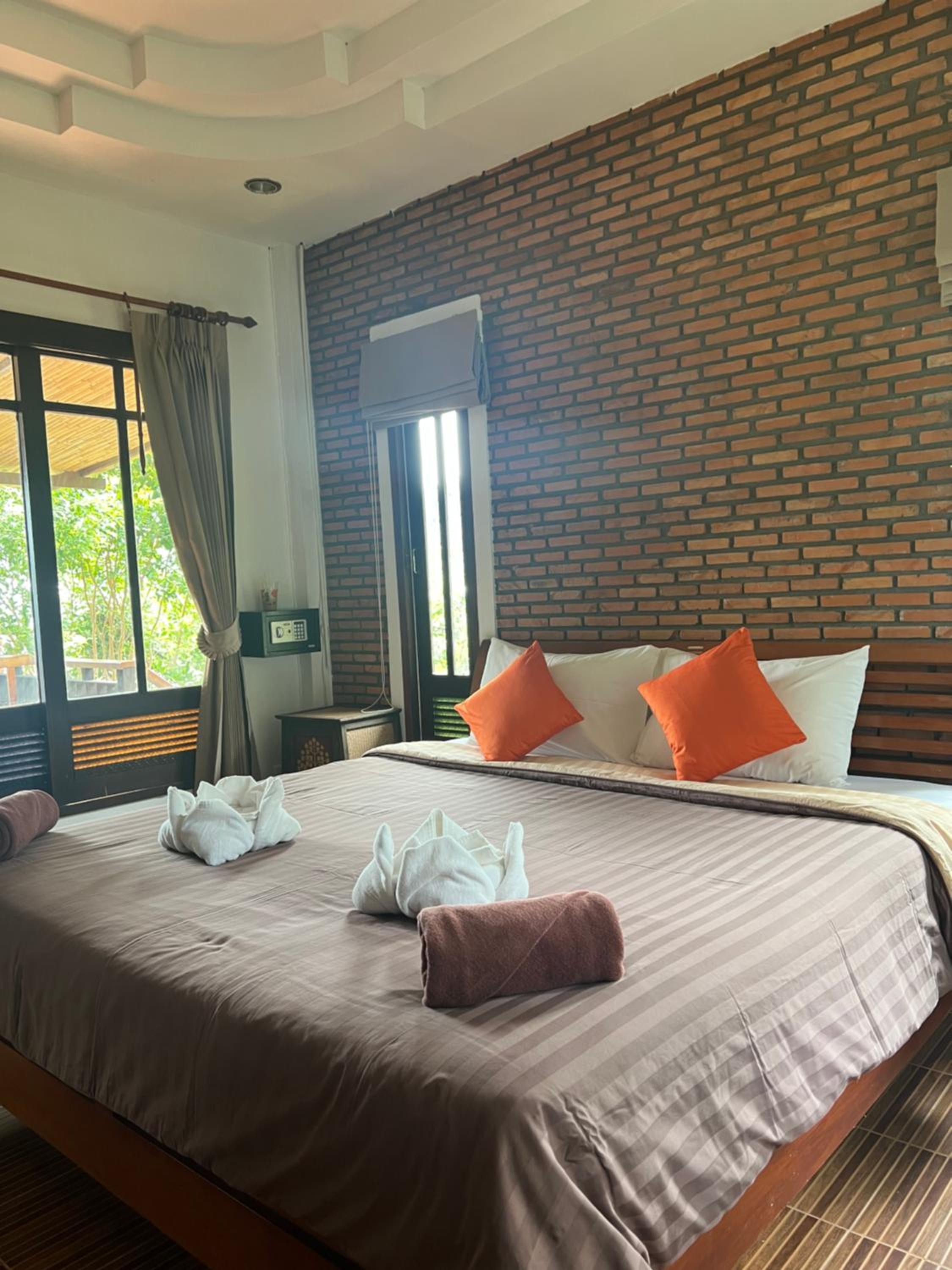Family Garden Villa