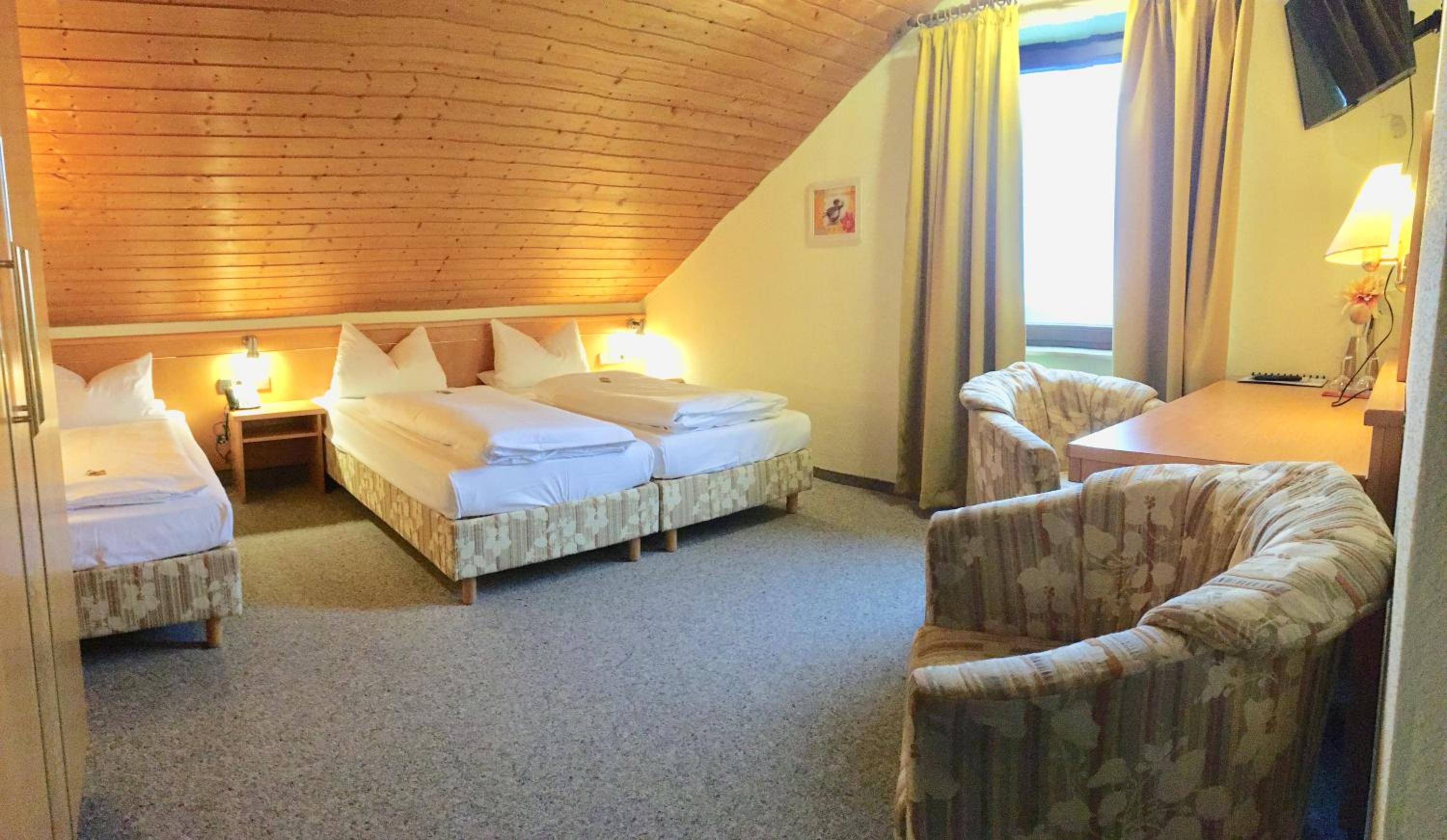 Triple Room - Photo 4