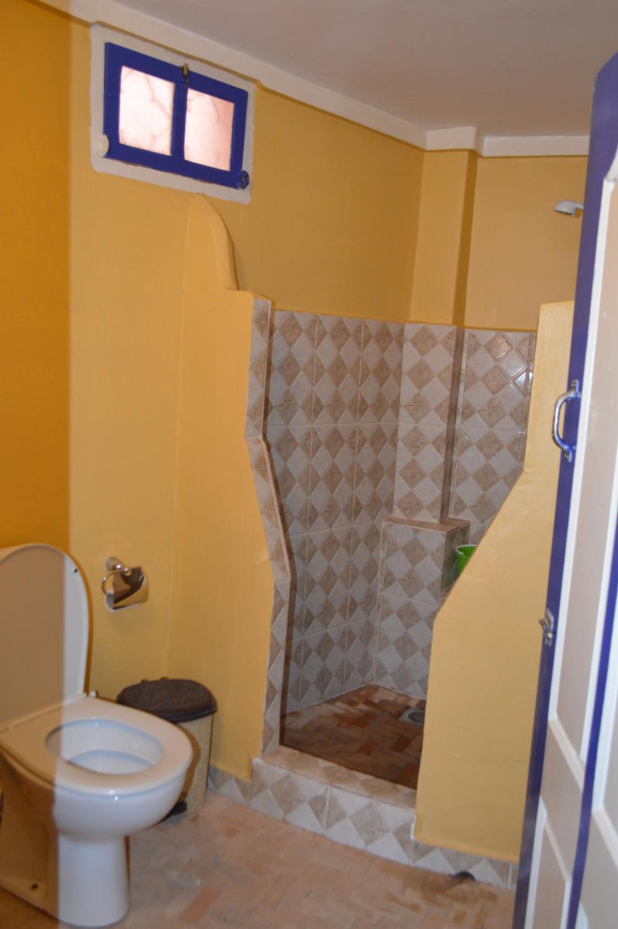 Double Room with Garden View - Photo 9