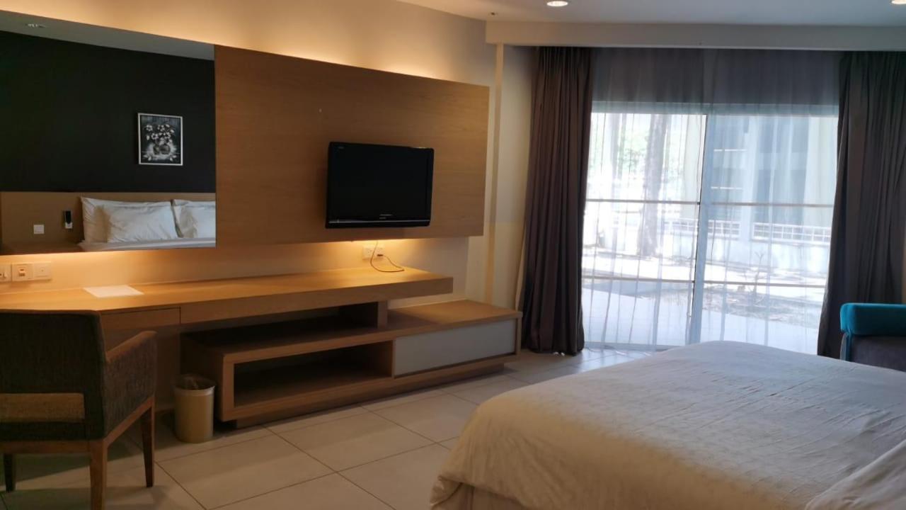 Junior Suite - Photo 8
