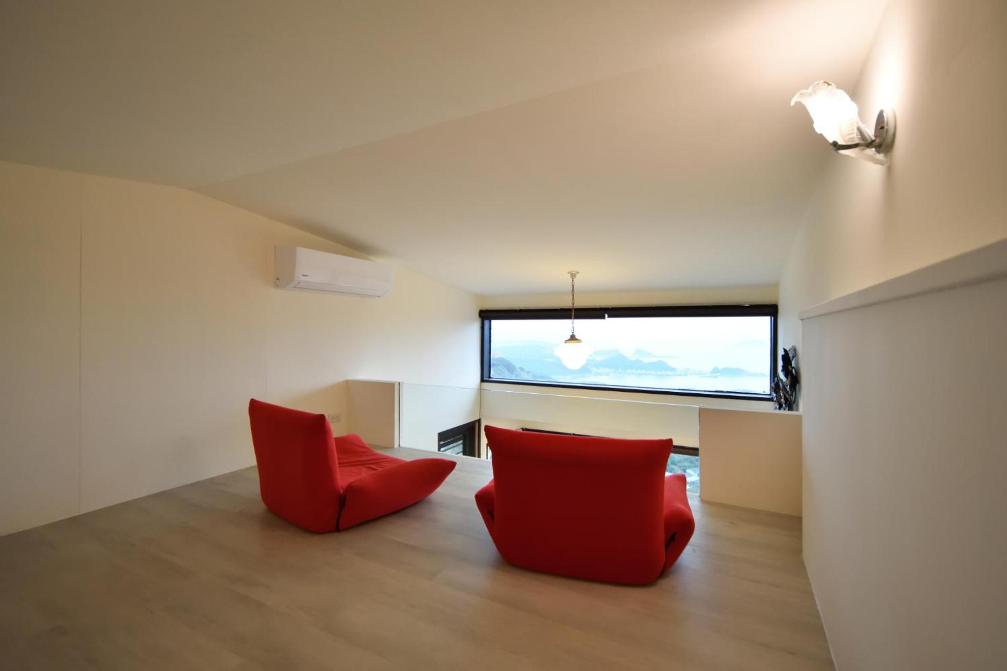 Family Room with Sea View photo 3