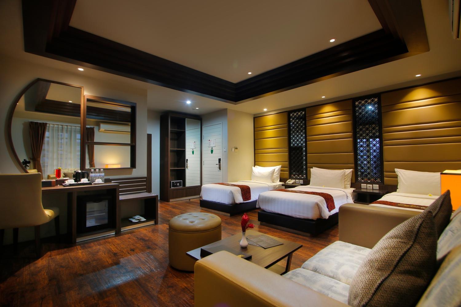 Family Suite Room-Triple photo 2