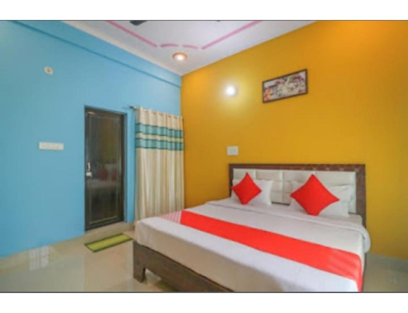 Deluxe Double Room photo 3