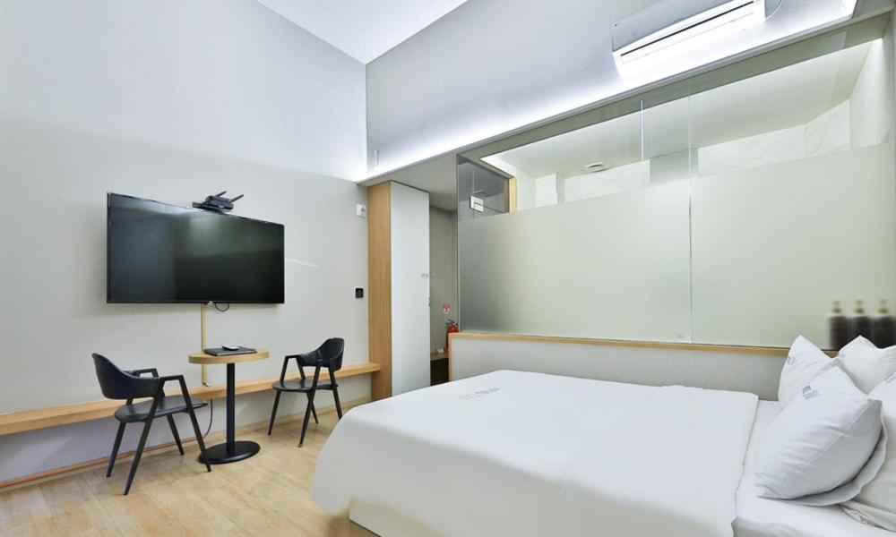 Deluxe Double Room - Photo 6