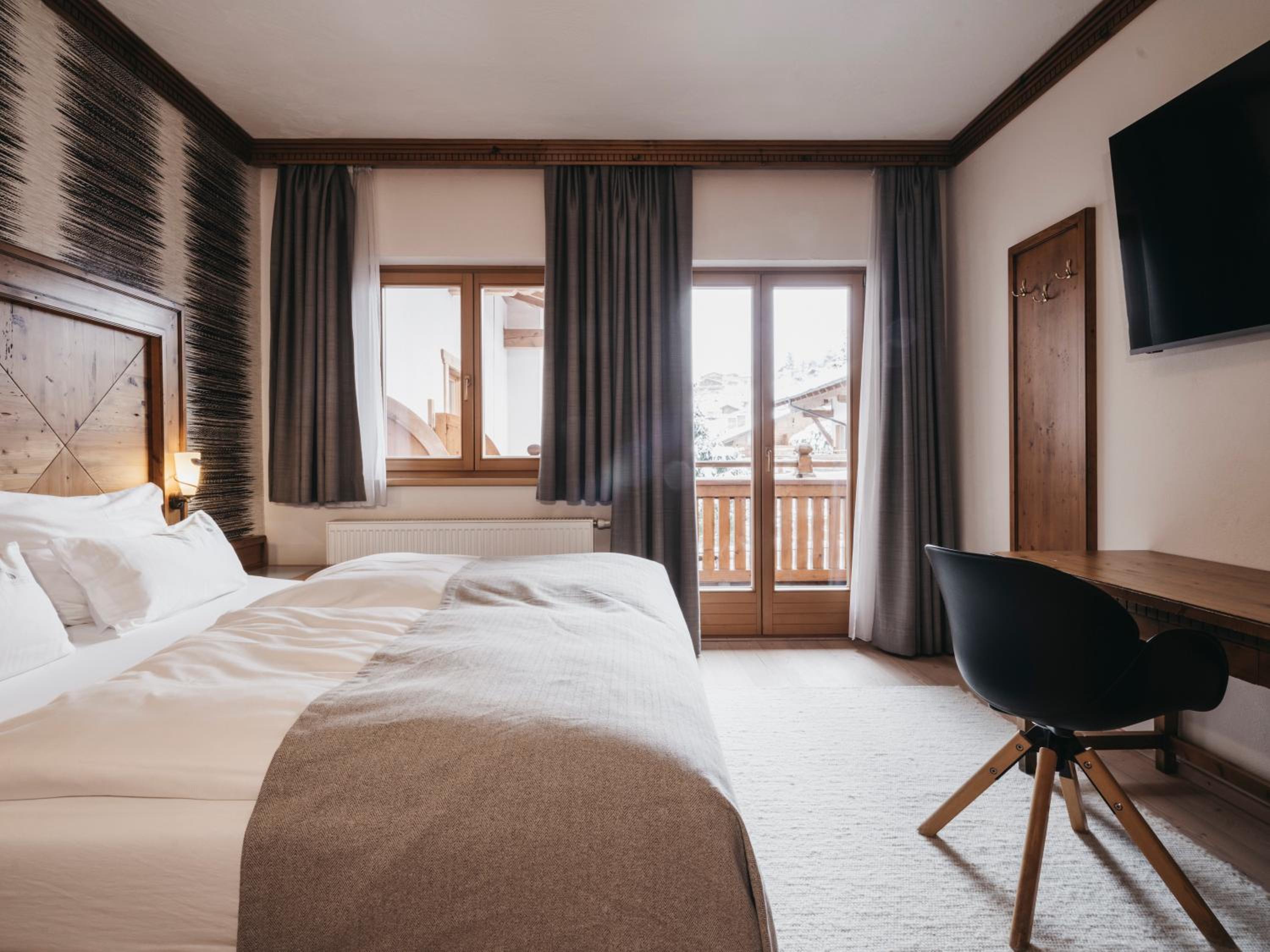 Double Room with Balcony - Photo 4