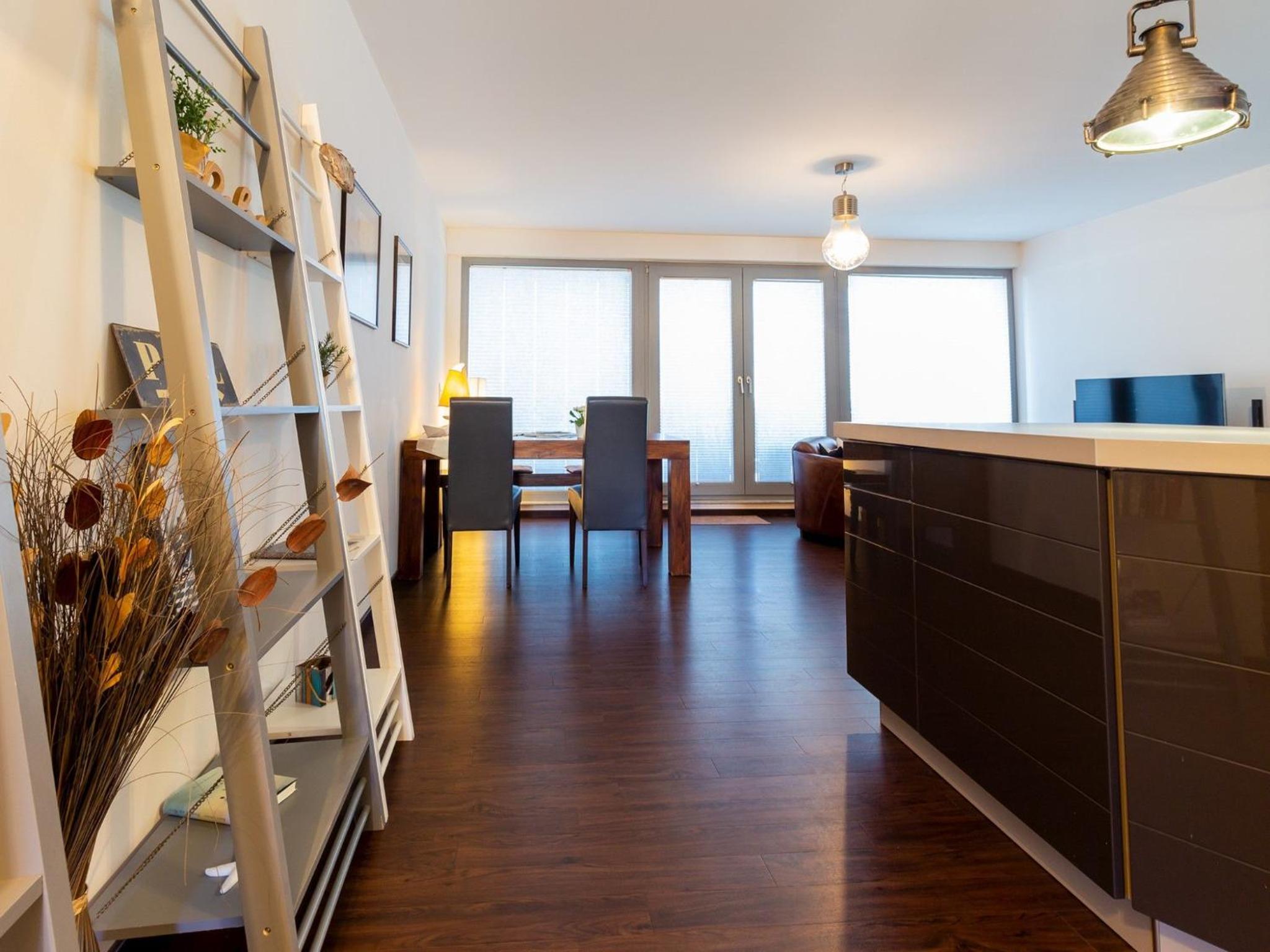 One-Bedroom Apartment with Balcony photo 2