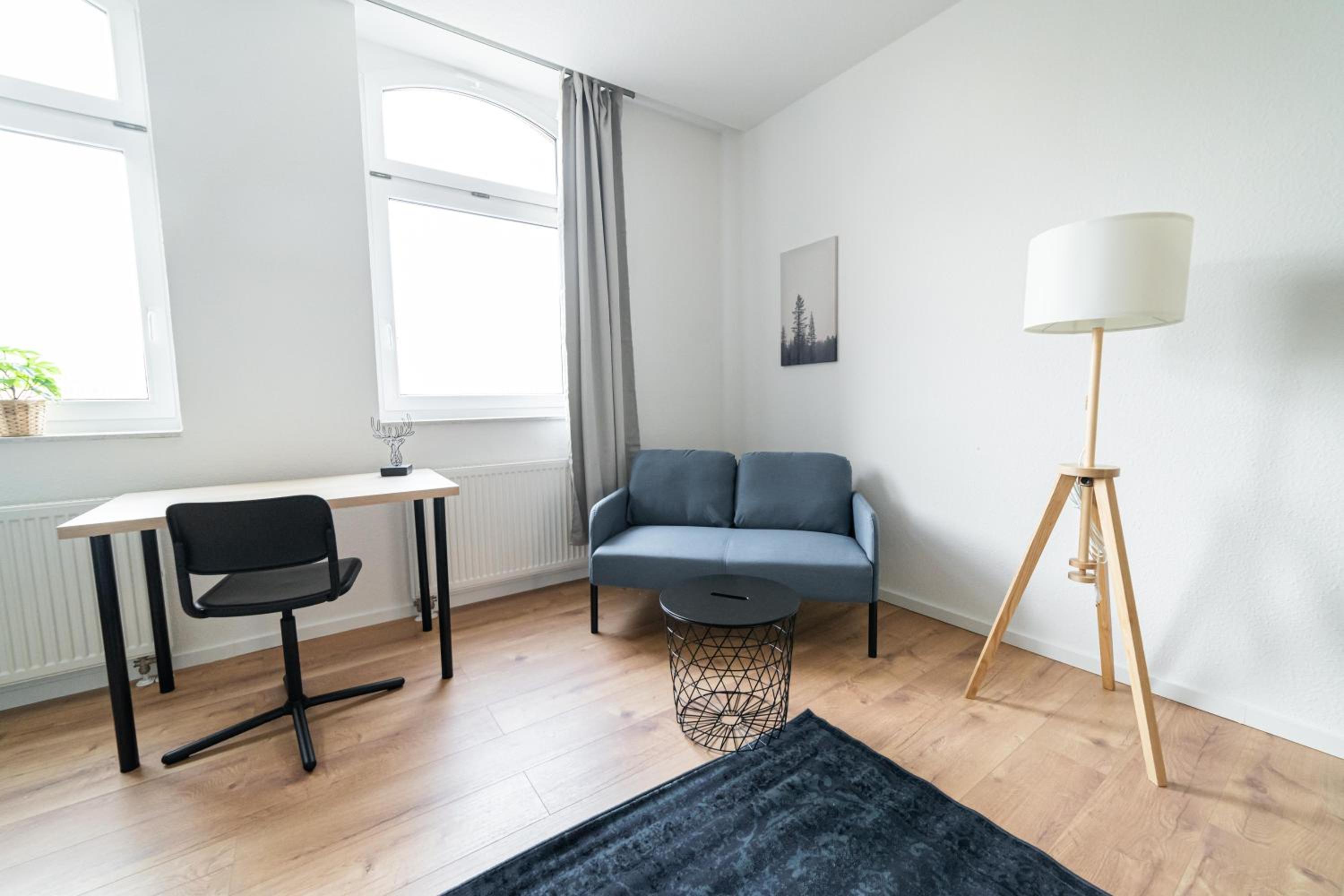 One-Bedroom Apartment photo 2